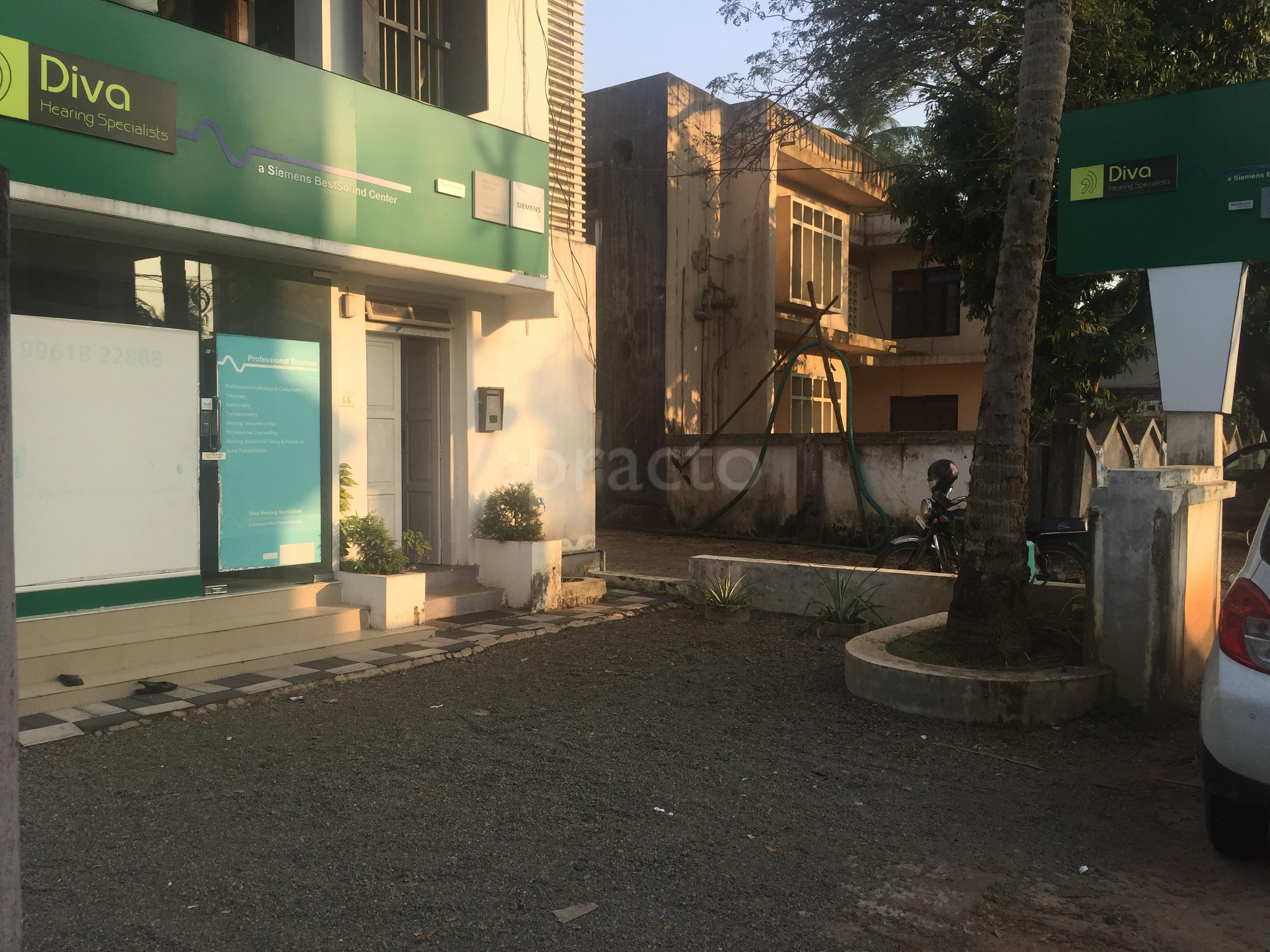 Entrance at Diva Hearing Specialists Aluva Ernakulam