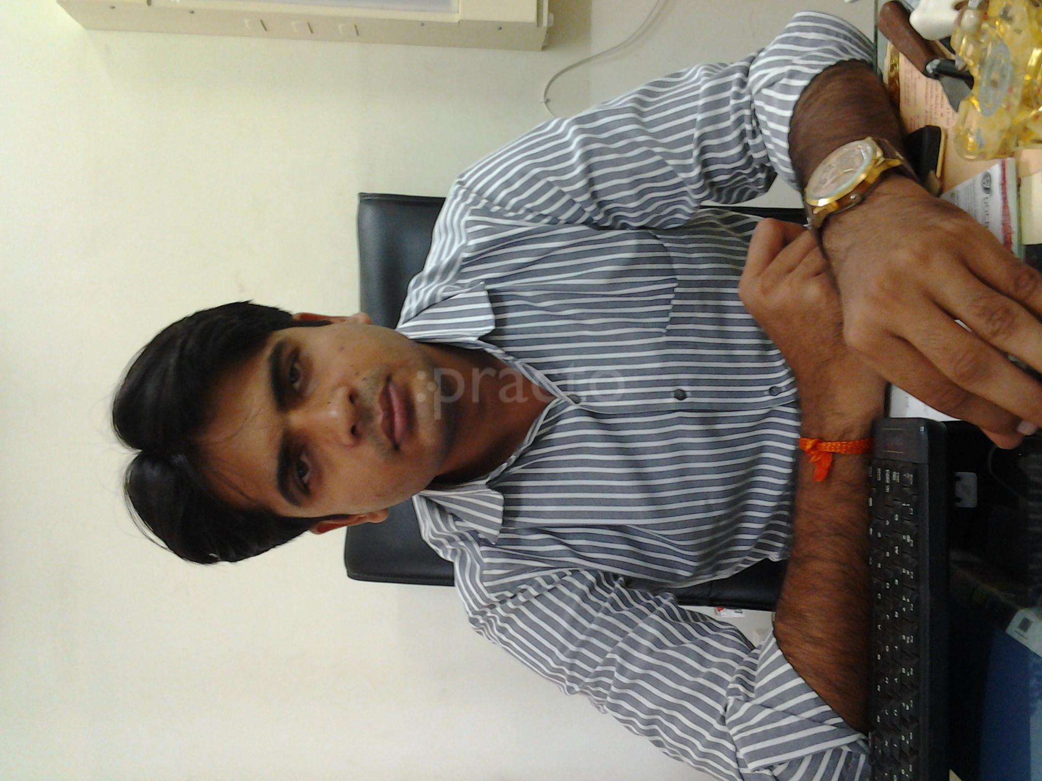 Doc & Dent Bodakdev Ahmedabad