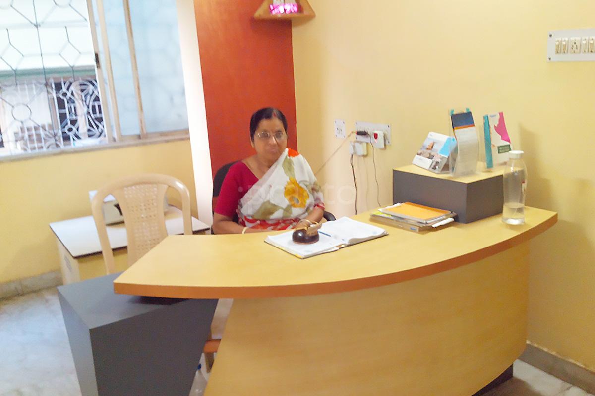 Reception at Doctor Manas Kundu's Chamber Behala Kolkata