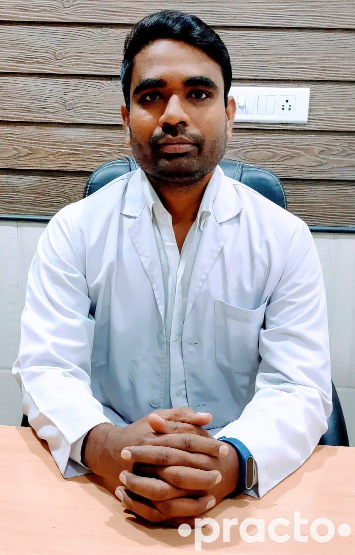 Dr. Yogesh Kumar Saini   (Physiotherapist) Physiotherapist in Jaipur