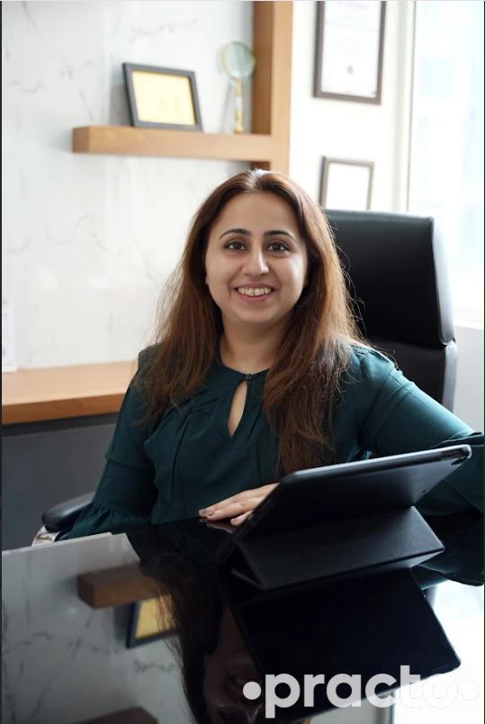 Dr. Aditi Wadhwa Dermatologist in Noida