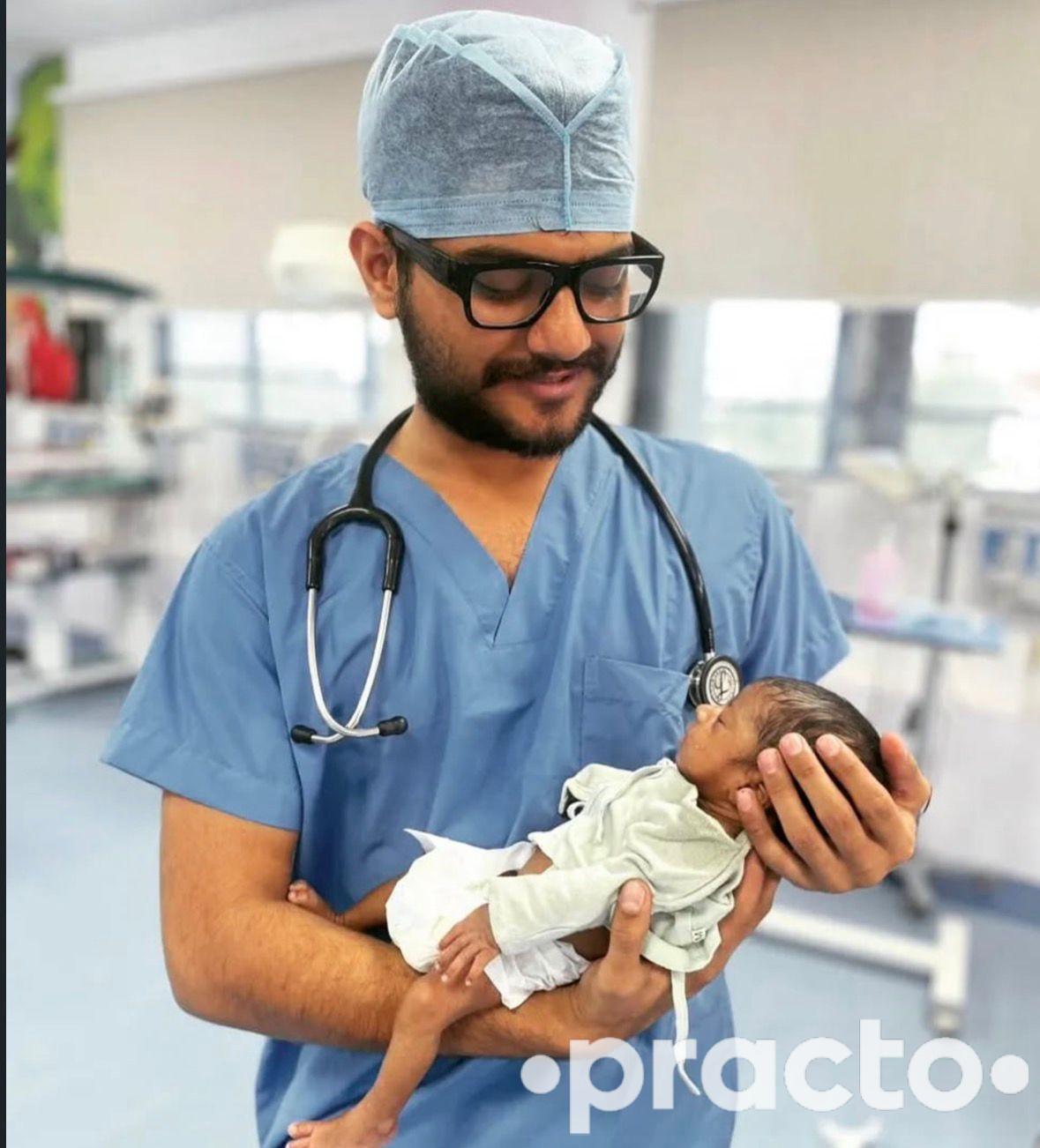 Dr. Jay Gajjar Pediatrician in Surat