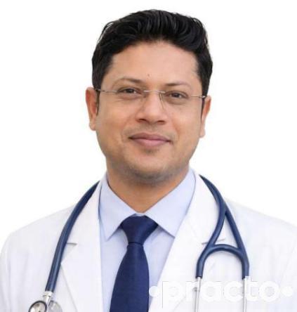 Dr. Sadiq Yunus Mulla Internal Medicine in Pune