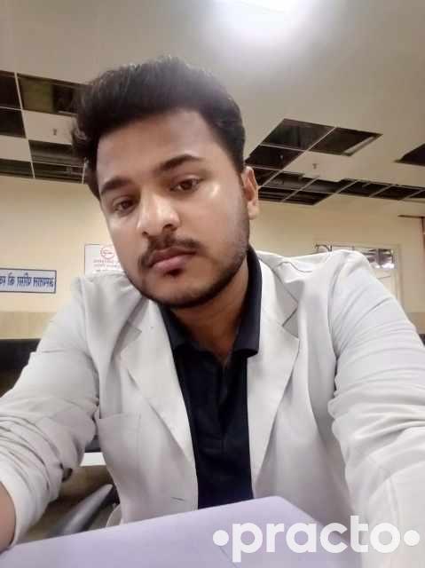 Dr. Shashank Tripathi General Physician in Fatehpur