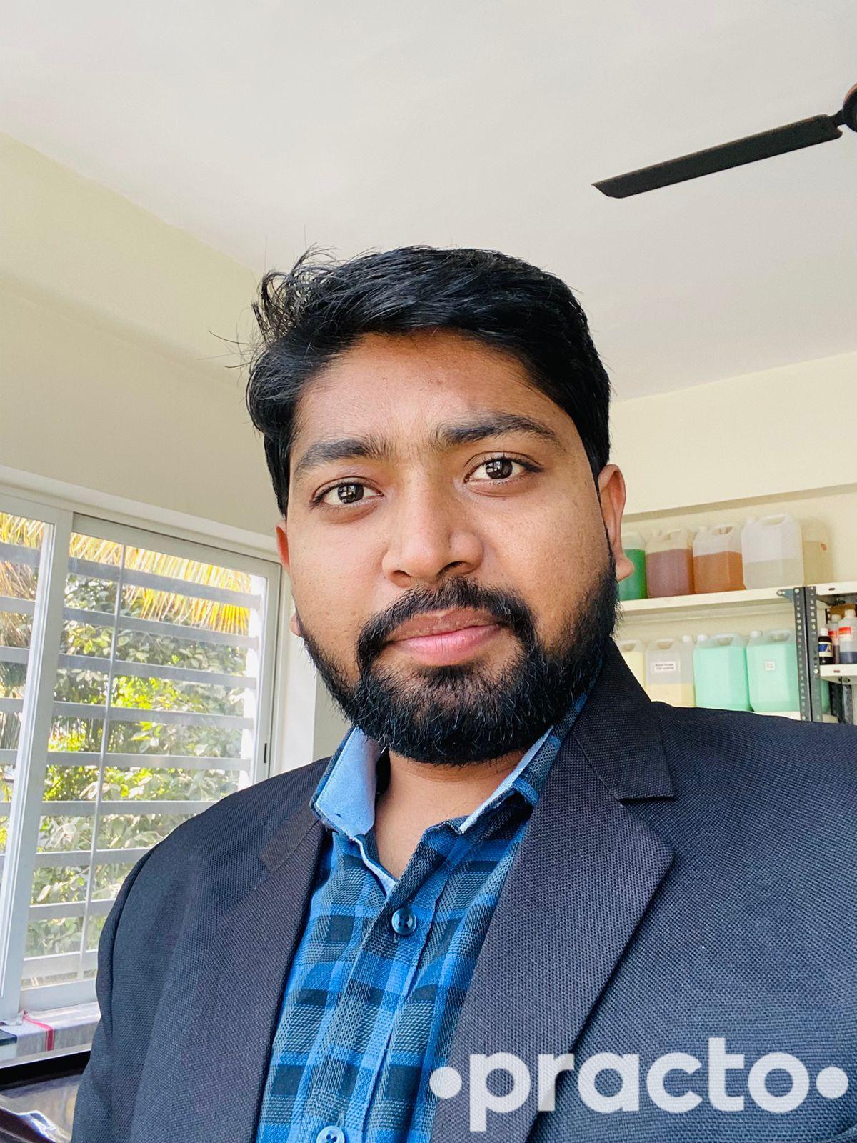 Dr. Yogesh Ramesh Nagane Ayurveda in Sangli