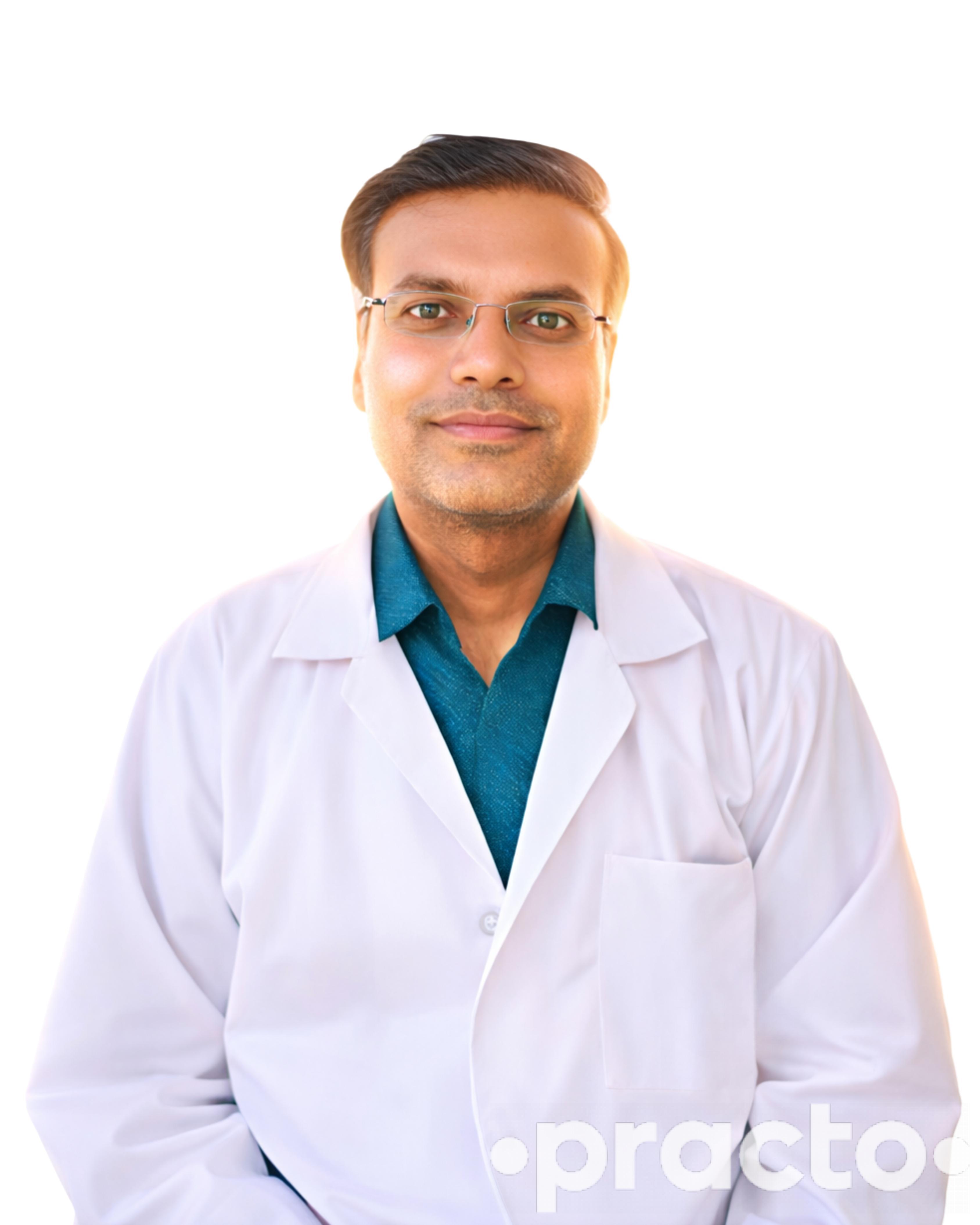 Dr. Neeraj Singh General Physician in Agra