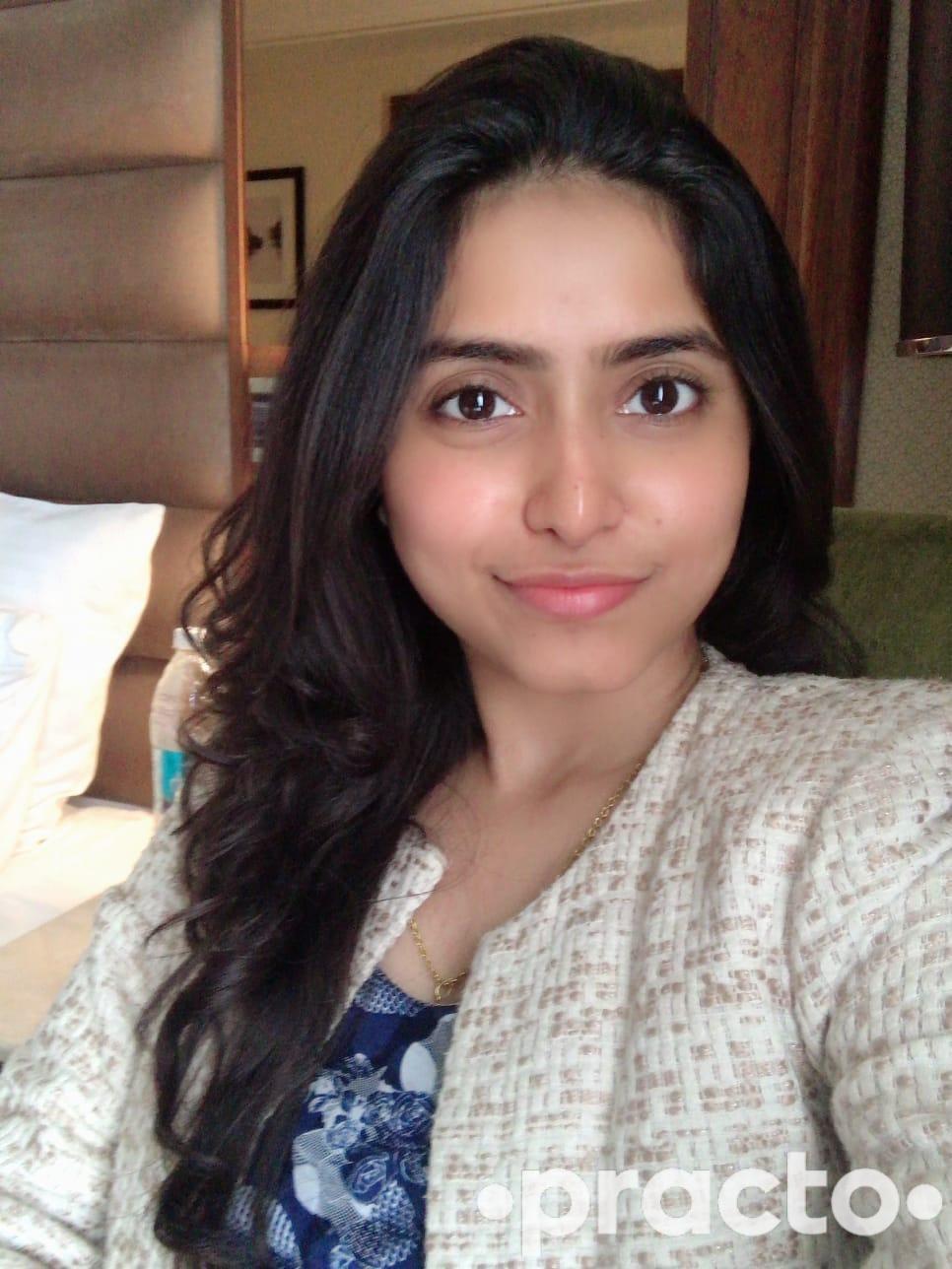 Dr. Srushti Ajay Tiwari Infertility Specialist in Vadodara