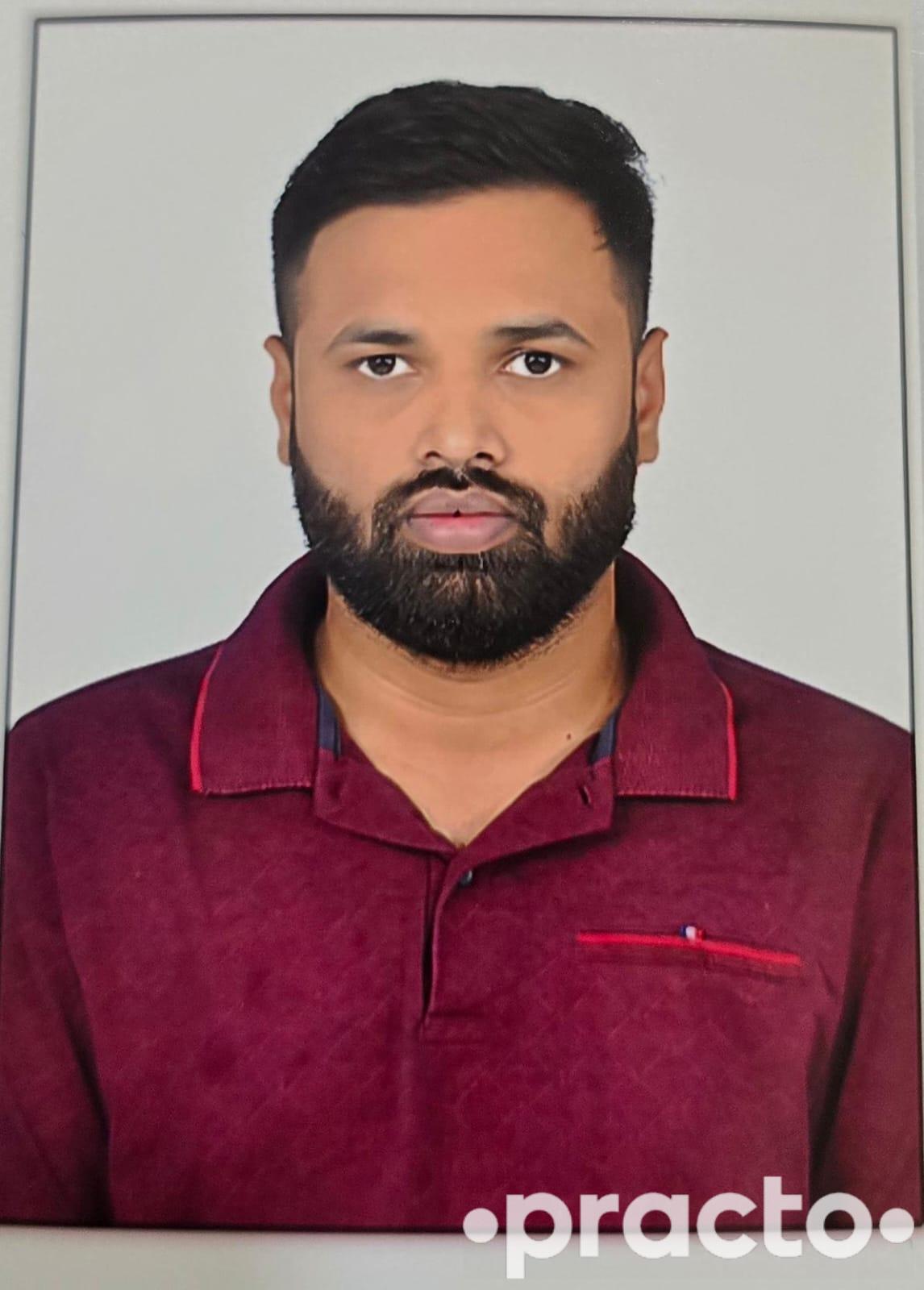 Dr. Vaibhav Devidas Wagh Veterinary Physician in Nagpur