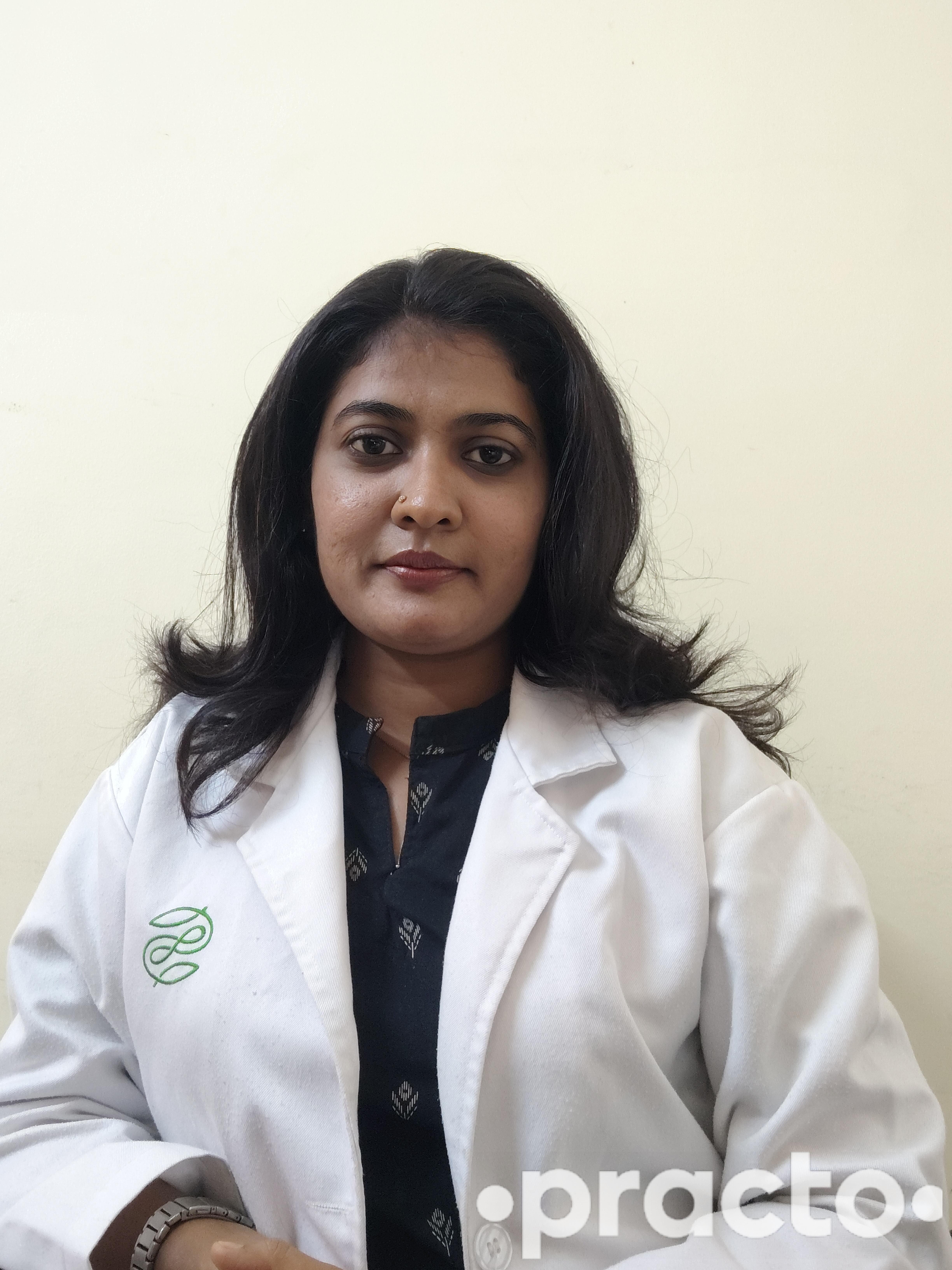 Dr. Mounisha Vijay Murugan Ayurveda in Bangalore