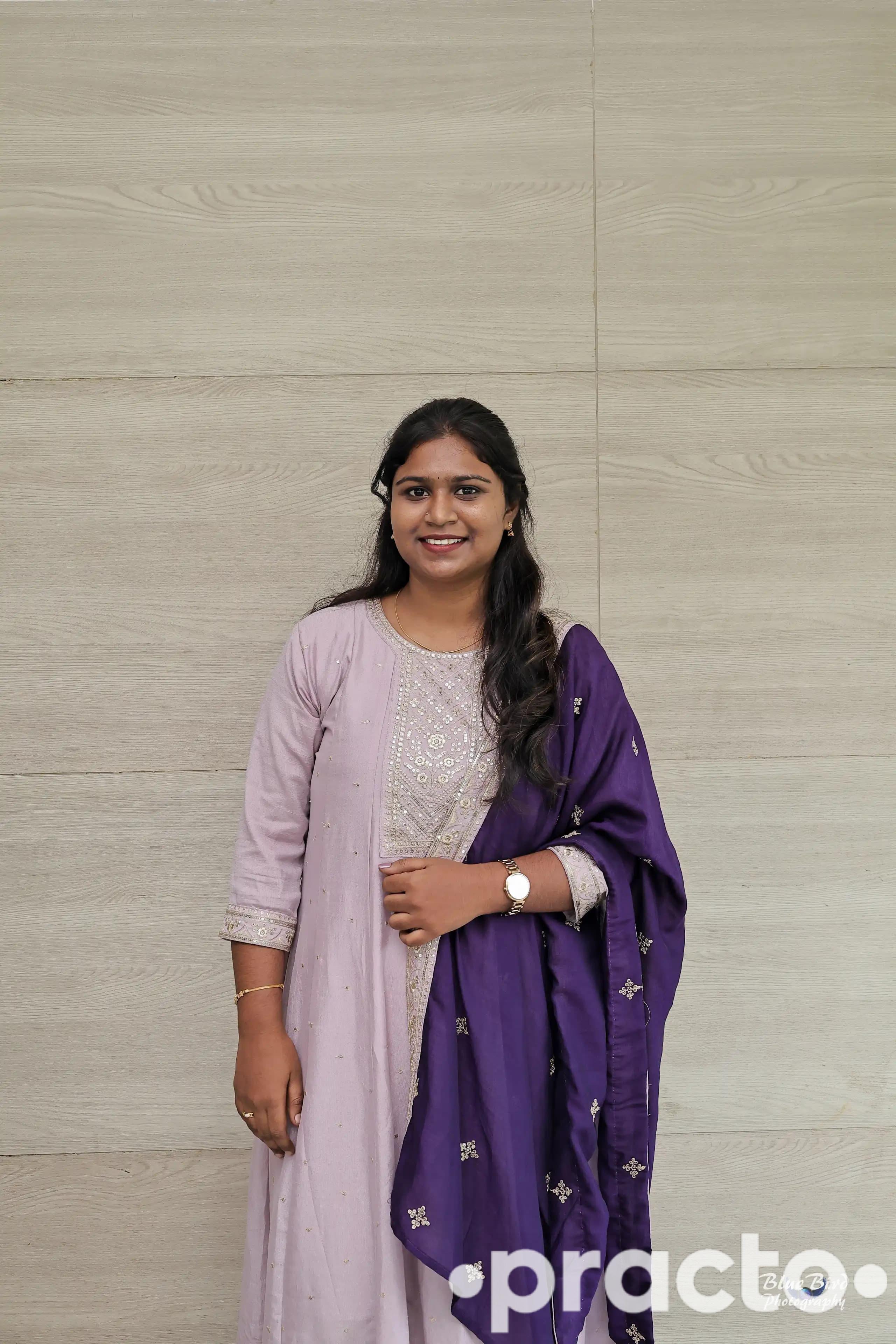Dr. Theebika J   (Physiotherapist) Physiotherapist in Chennai
