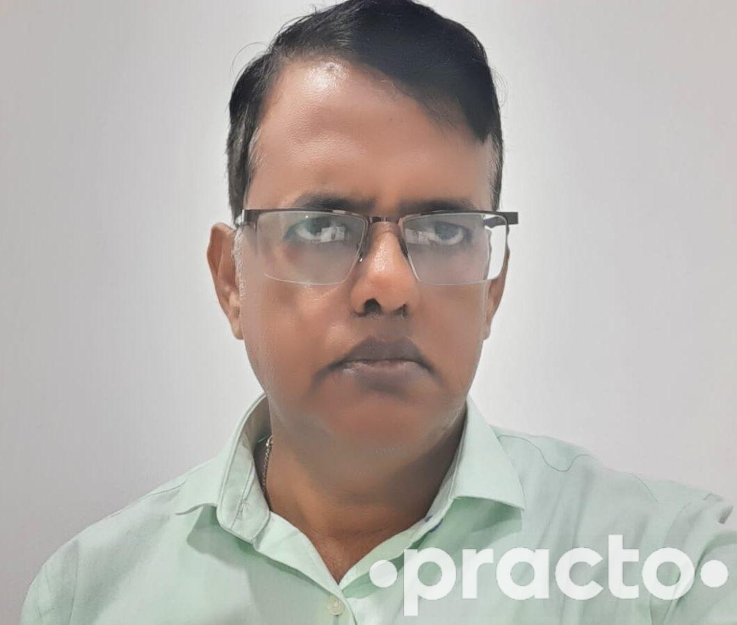 Dr. Sanjay Kumar Gupta Ophthalmologist/ Eye Surgeon in Delhi