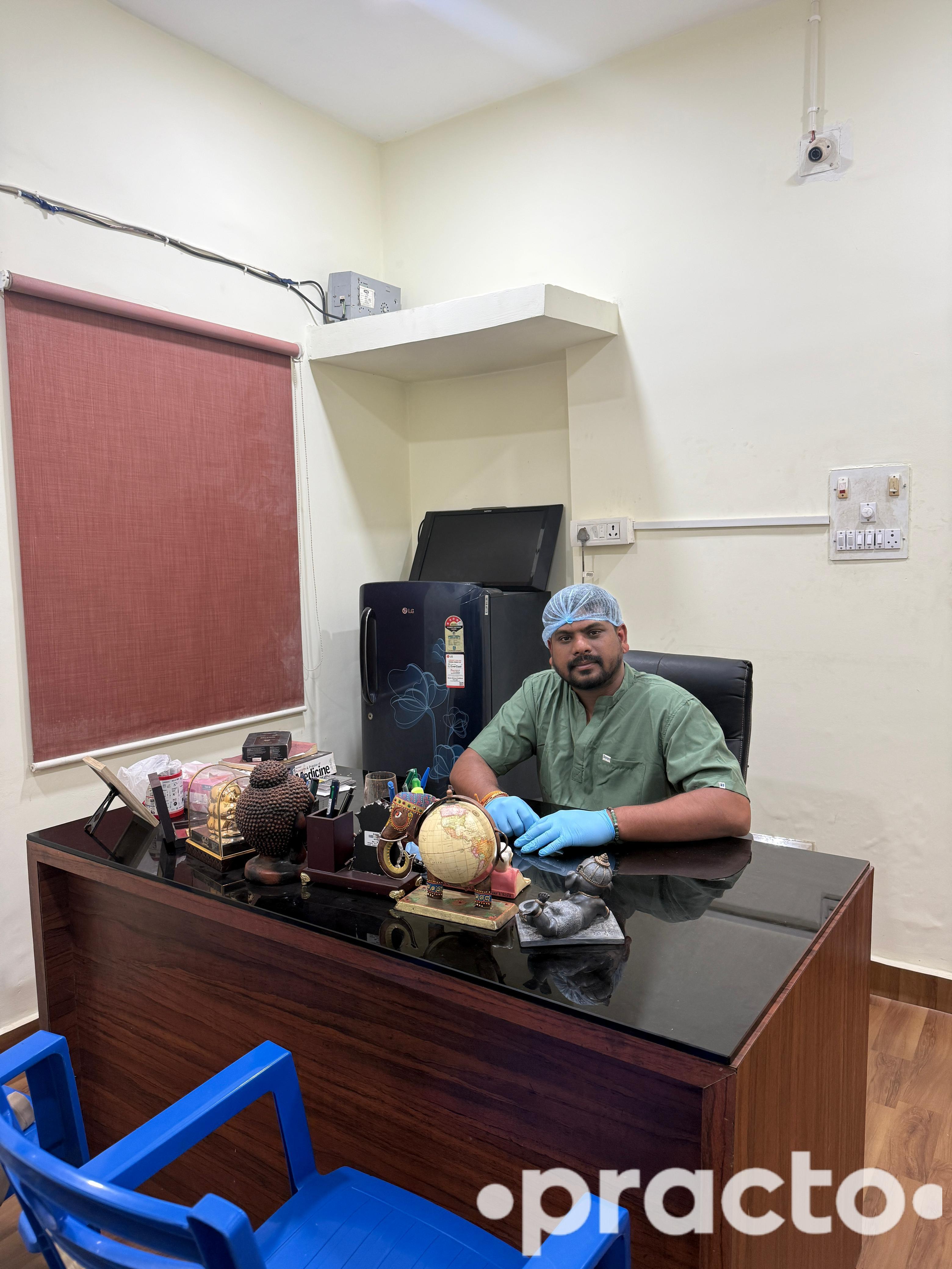 Dr. Subhrajeet Narayan Sahoo Dentist in Bhubaneswar