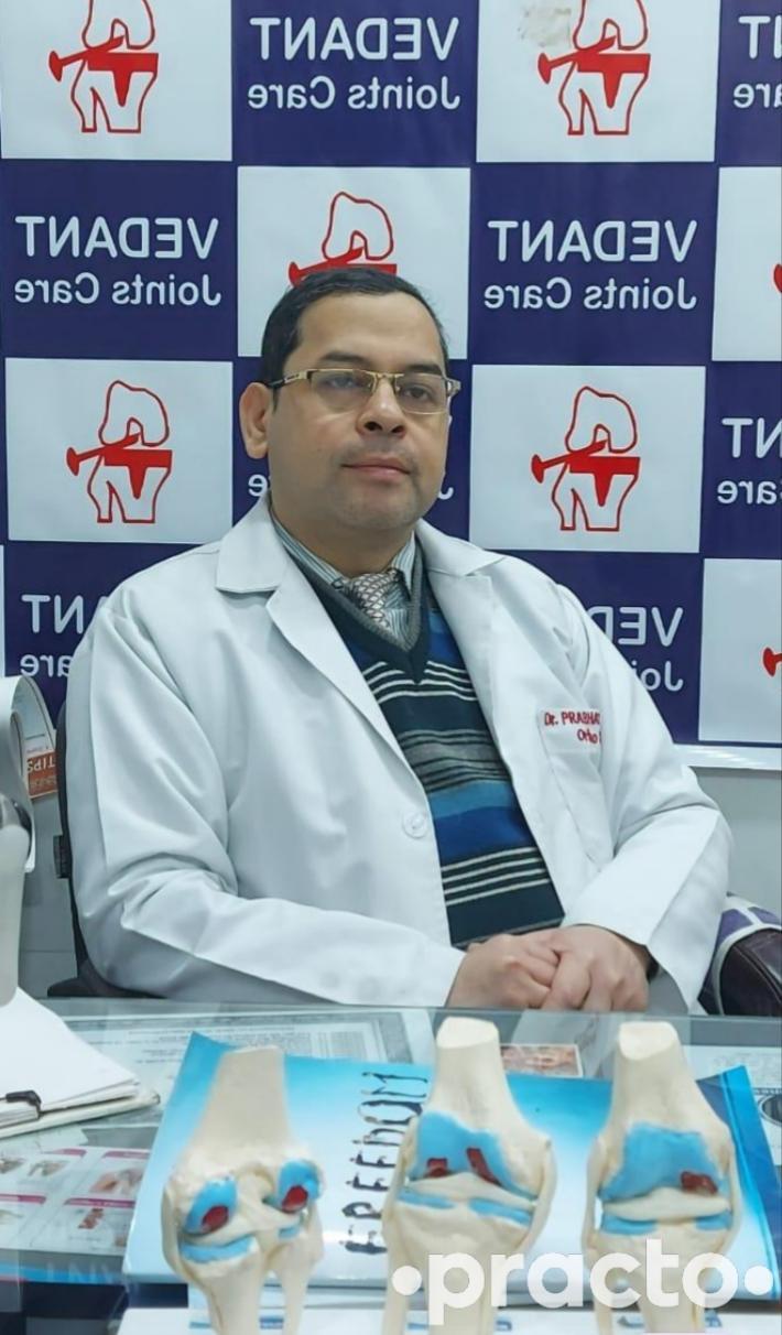Dr. Prabhat Kumar Singh Orthopedic surgeon in Agra