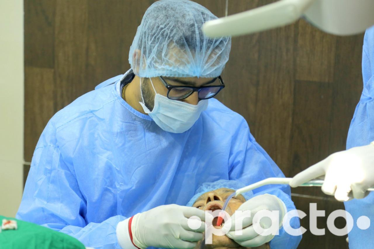 Mr. Sourav Malhotra Oral Medicine and Radiology in Jammu