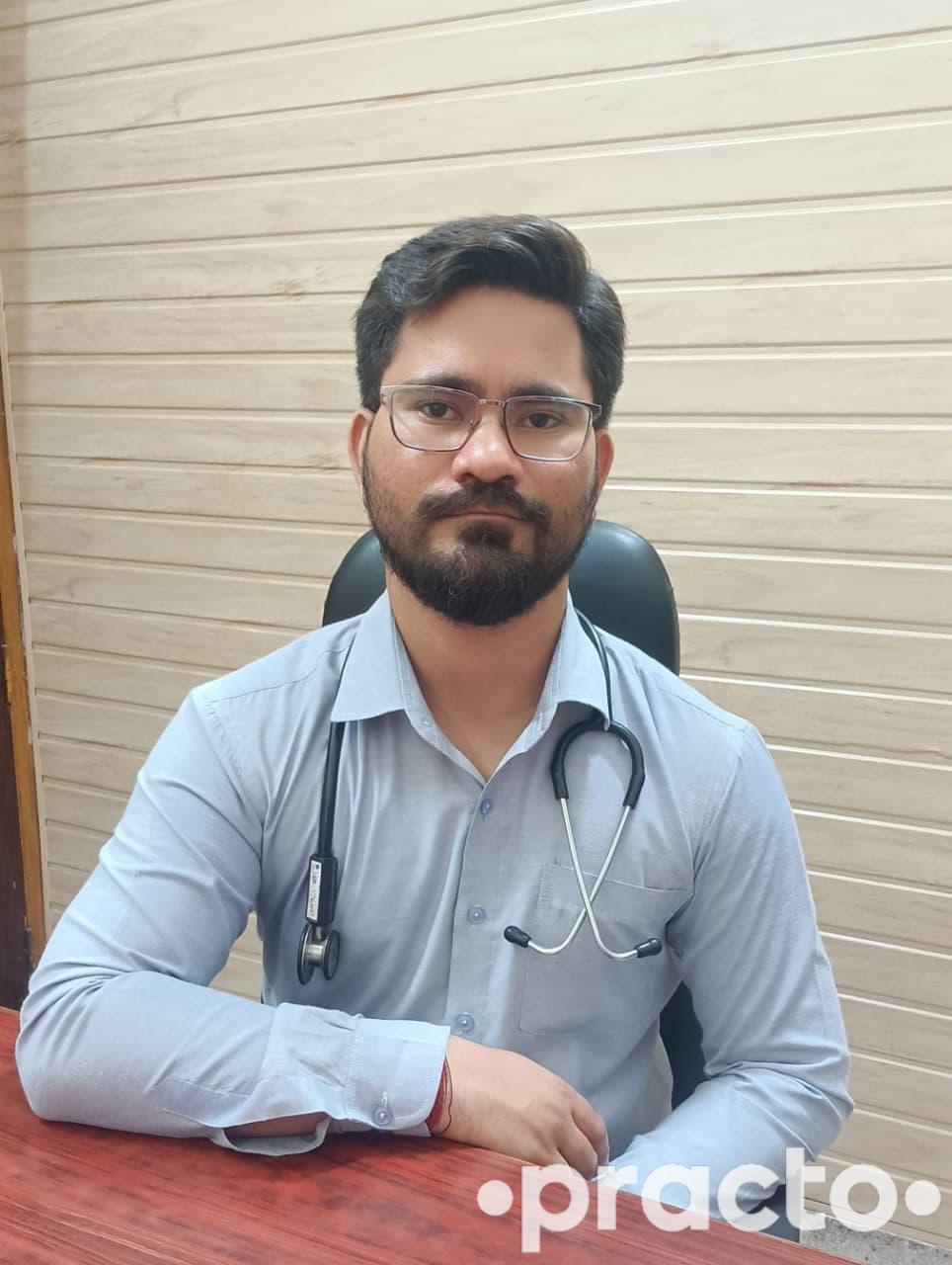 Dr. Shashank Mundepi Homoeopath in Dehradun