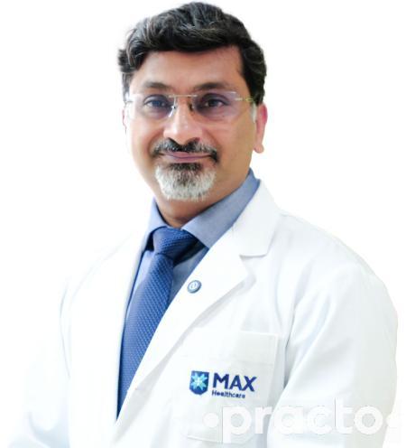 Dr. Neerav Bansal Cardiothoracic and Vascular Surgeon in Ghaziabad