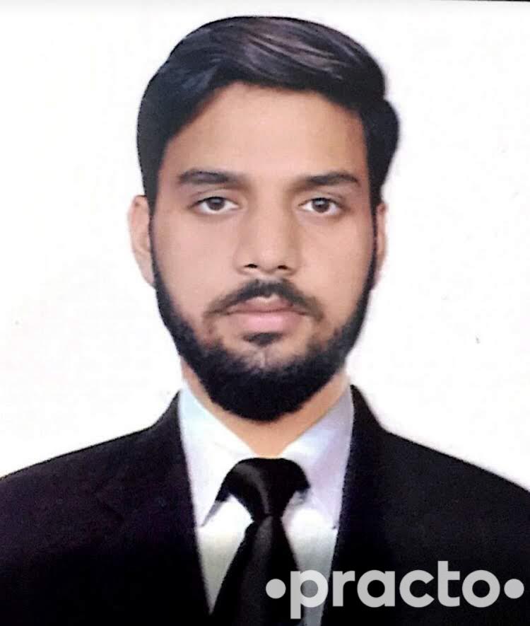 Dr. Himanshu Bhardwaj Dentist in Ghaziabad