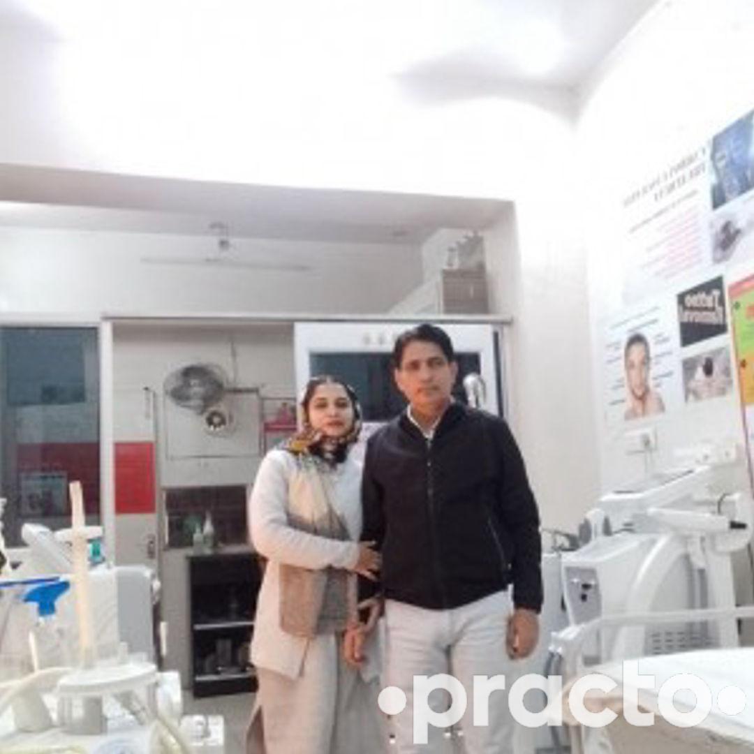 Dr. Izharul Hasan Cosmetologist in Delhi