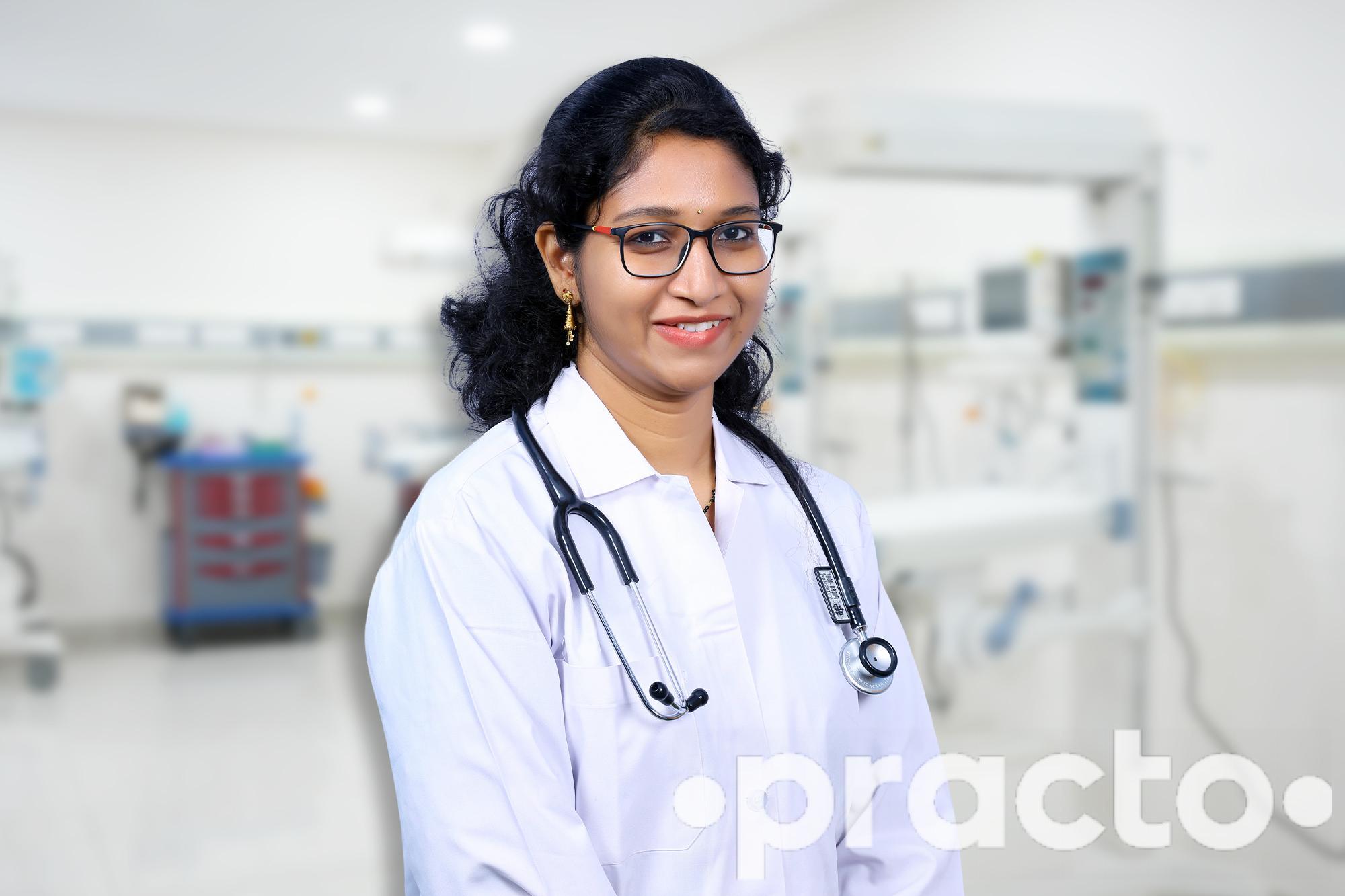 Dr. Giduturi Devi Gynecologist in Rajkot