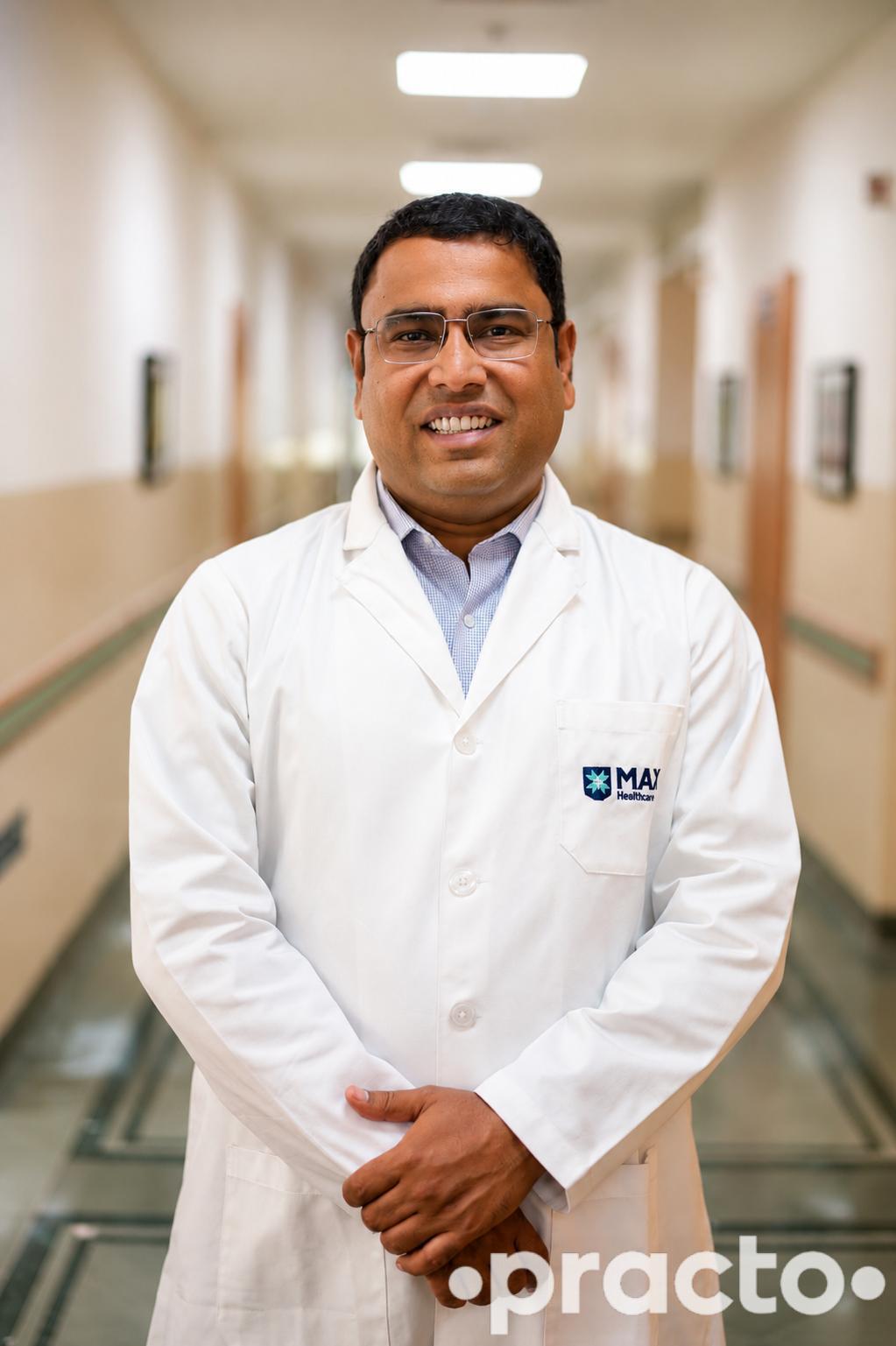 Dr. Pallav Jain Neurologist in Bathinda