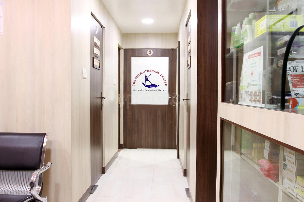 Entrance at Doctors Plaza Velachery Chennai