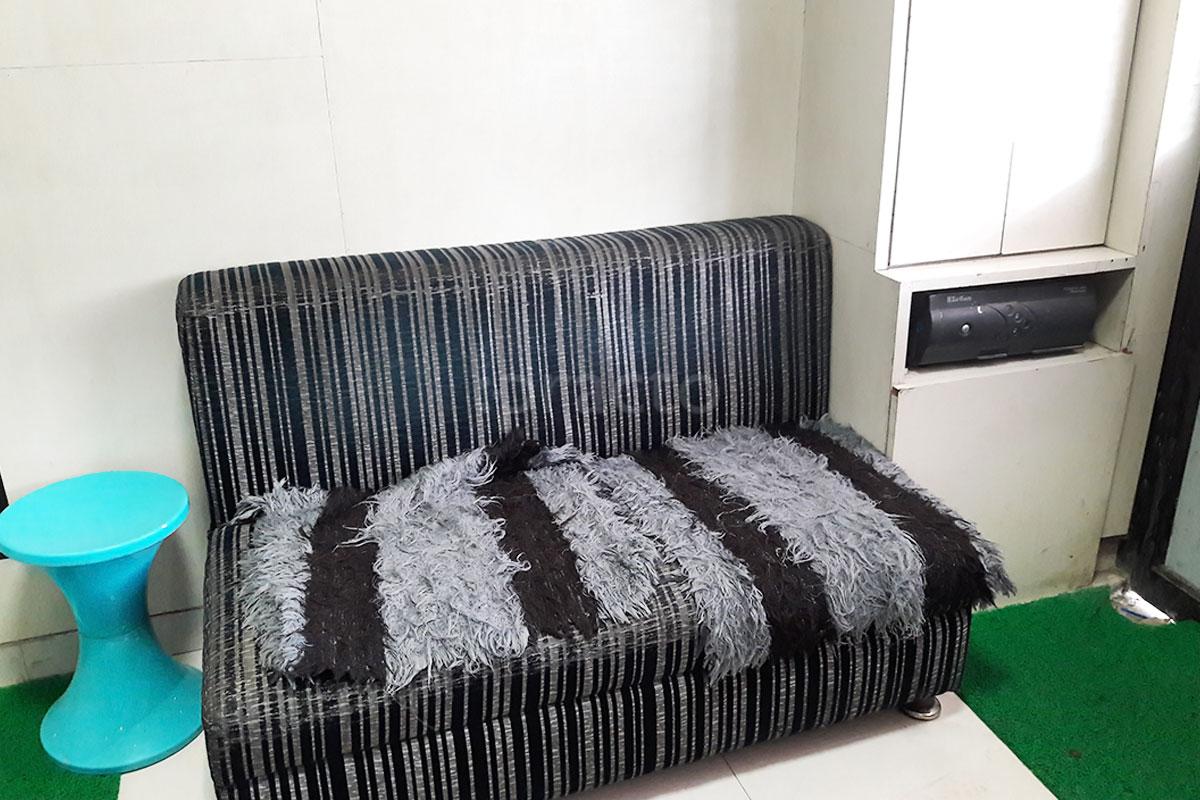 Waiting Area at Dr. Amit Dental Clinic Sanjay Place Agra