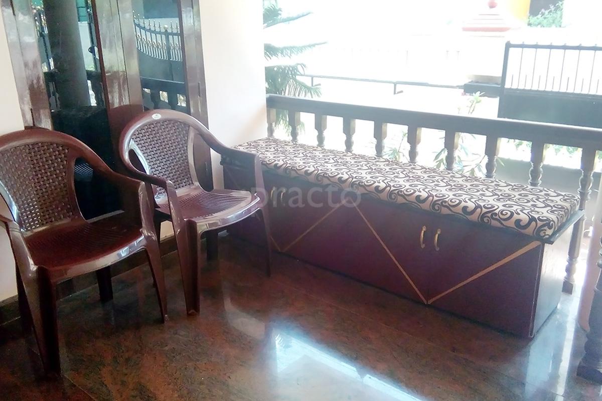 Waiting Area at Dr Anisha S Nair's Clinic Kumarapuram Thiruvananthapuram