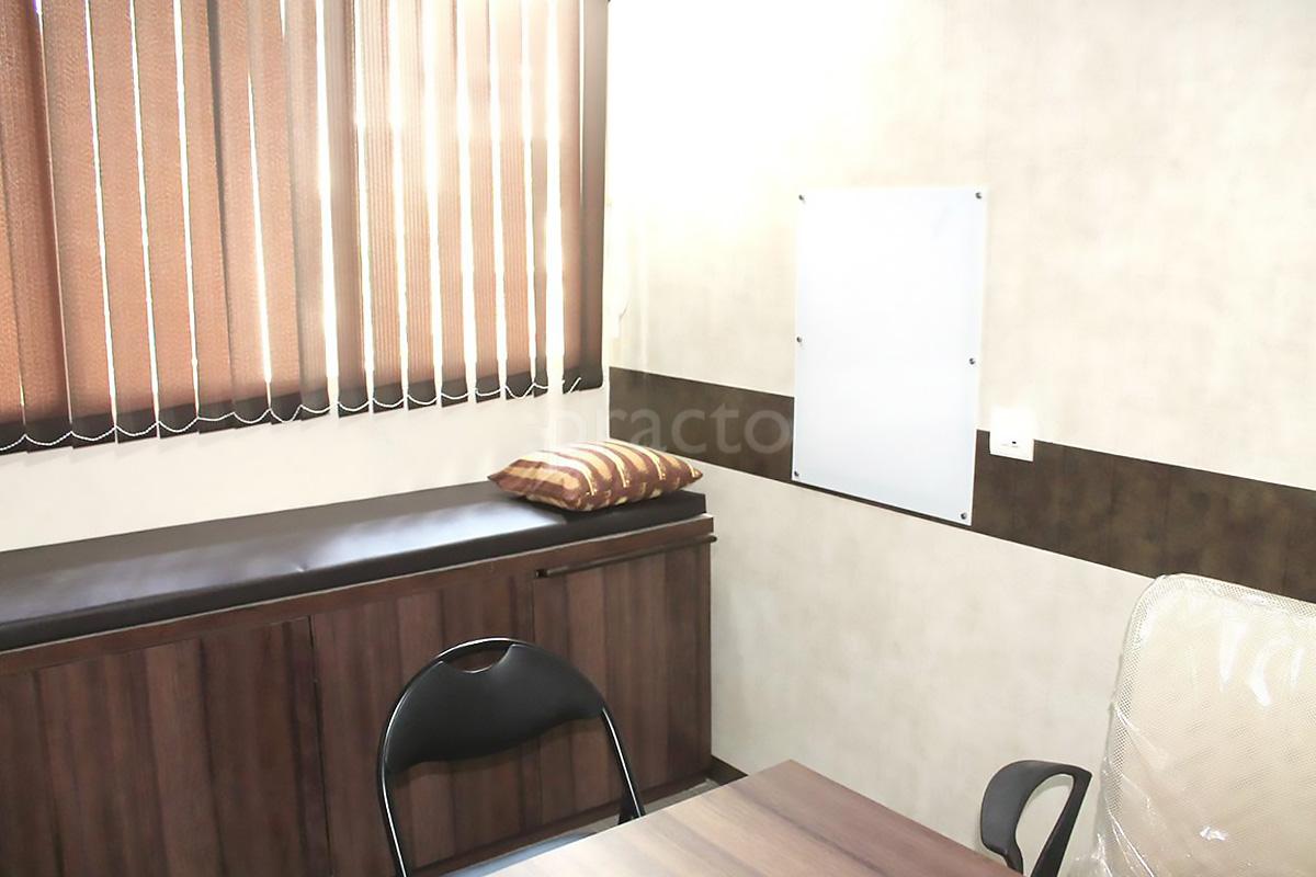 OPD/Ward at Dr. Aroskar's Aamod Ayurvedic Wellness Clinic Borivali West Mumbai