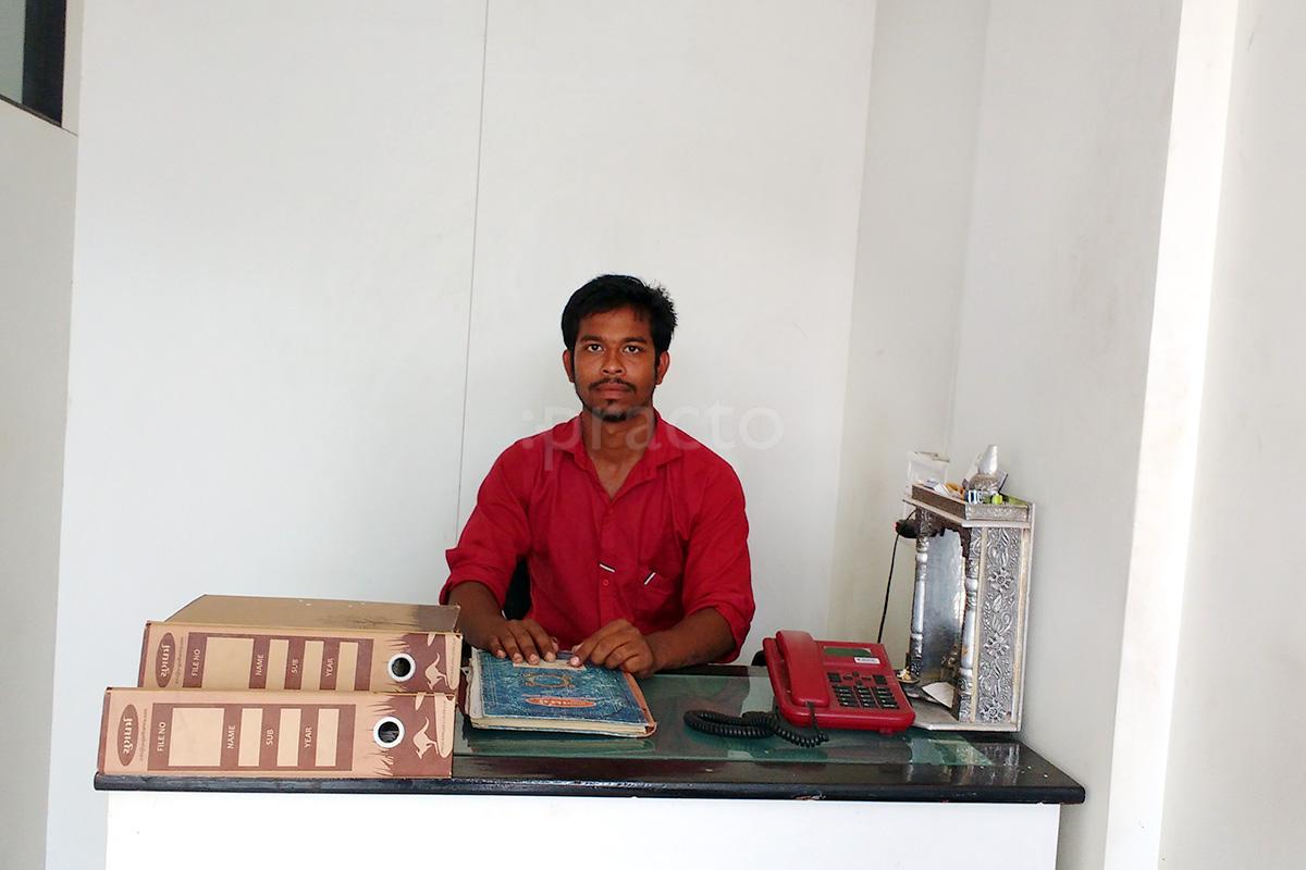 Reception at Dr. Ashni Patel's Dental Clinic Akota Vadodara