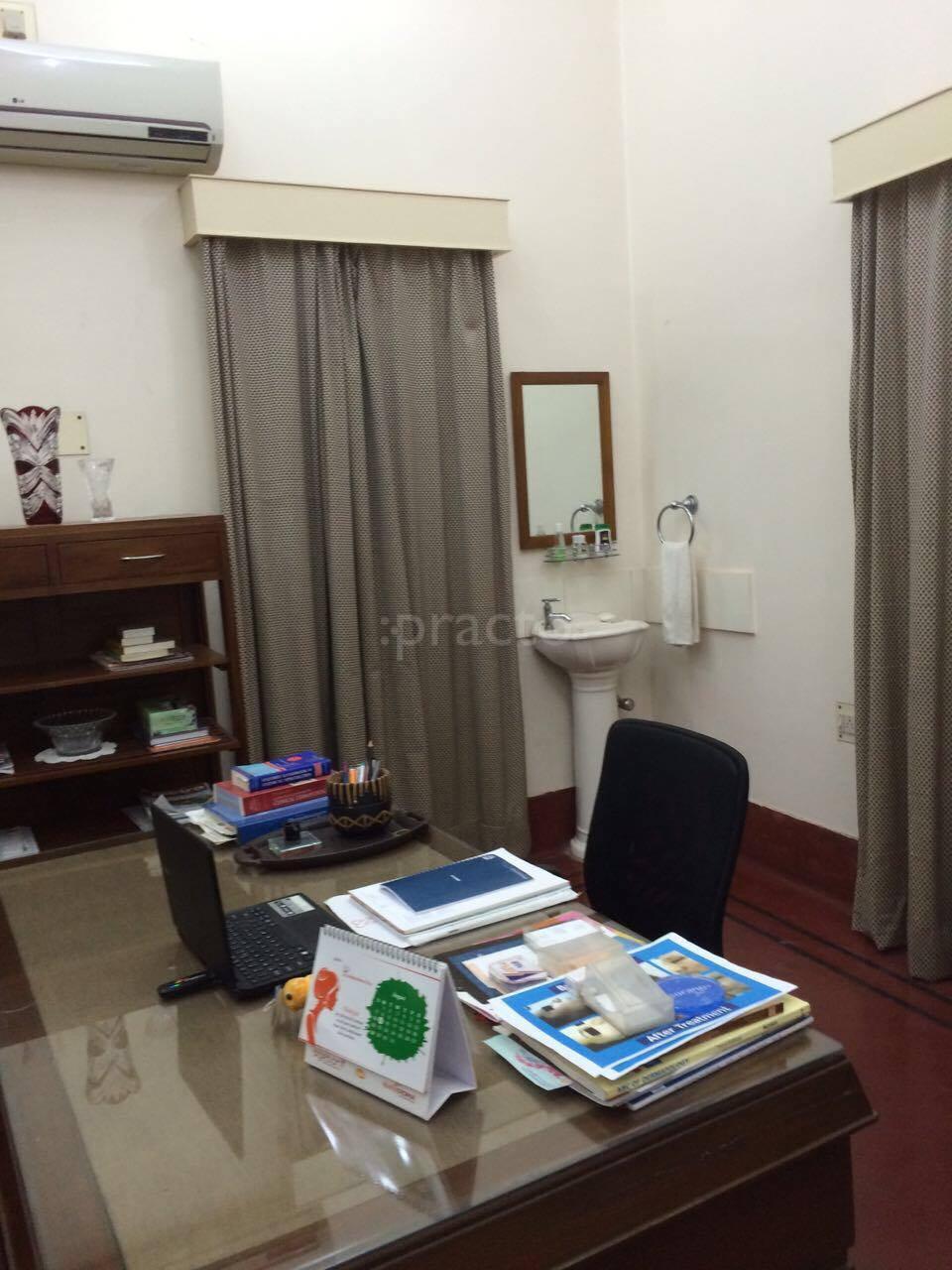 OPD/Ward at Skin & Hair Clinic Bhawanipore Kolkata