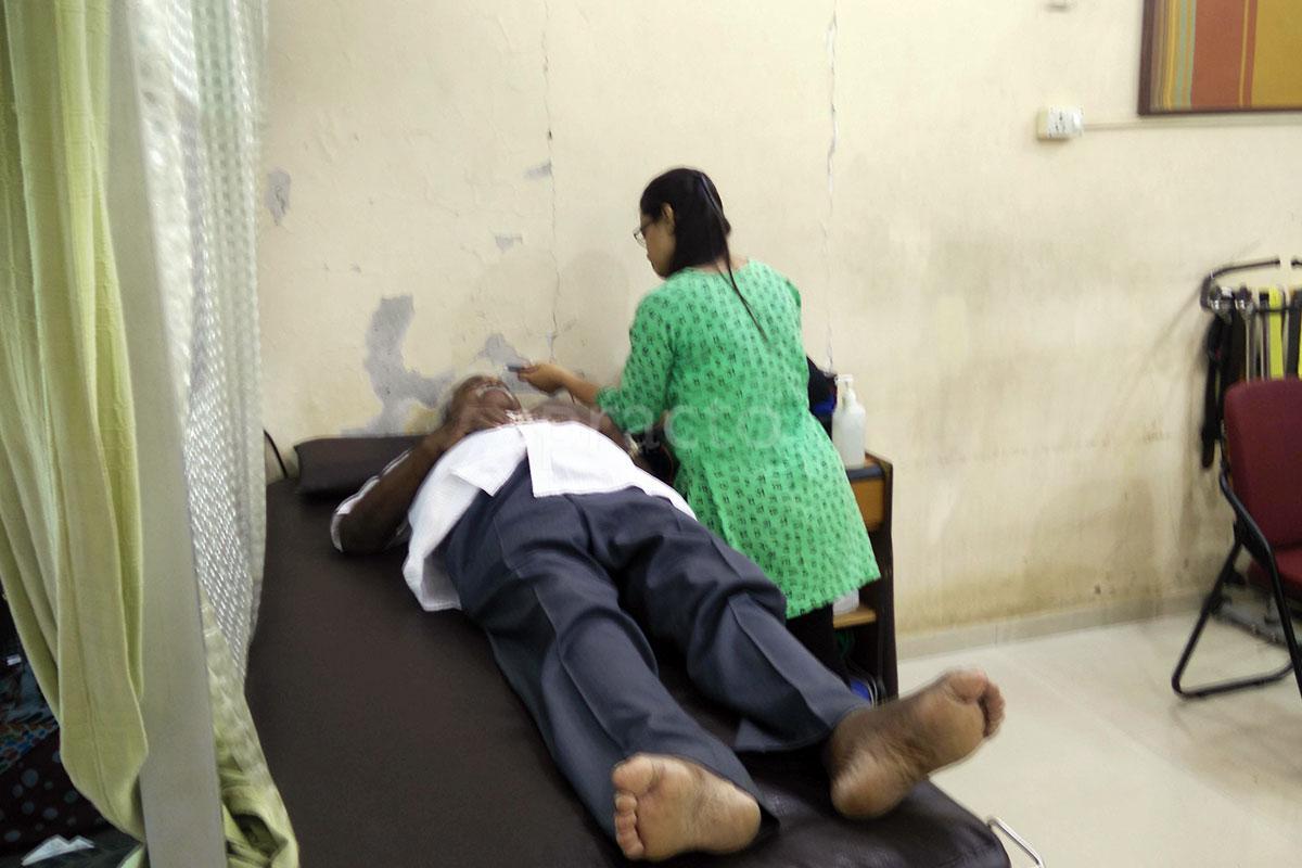 OPD/Ward at Dr.Bangera's Physio Centers Chembur Mumbai