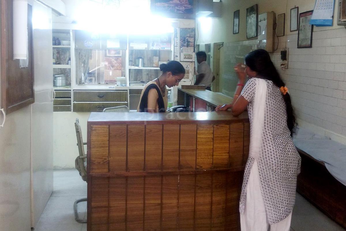 Reception at Dr Bharti Nursing Home Delhi Delhi