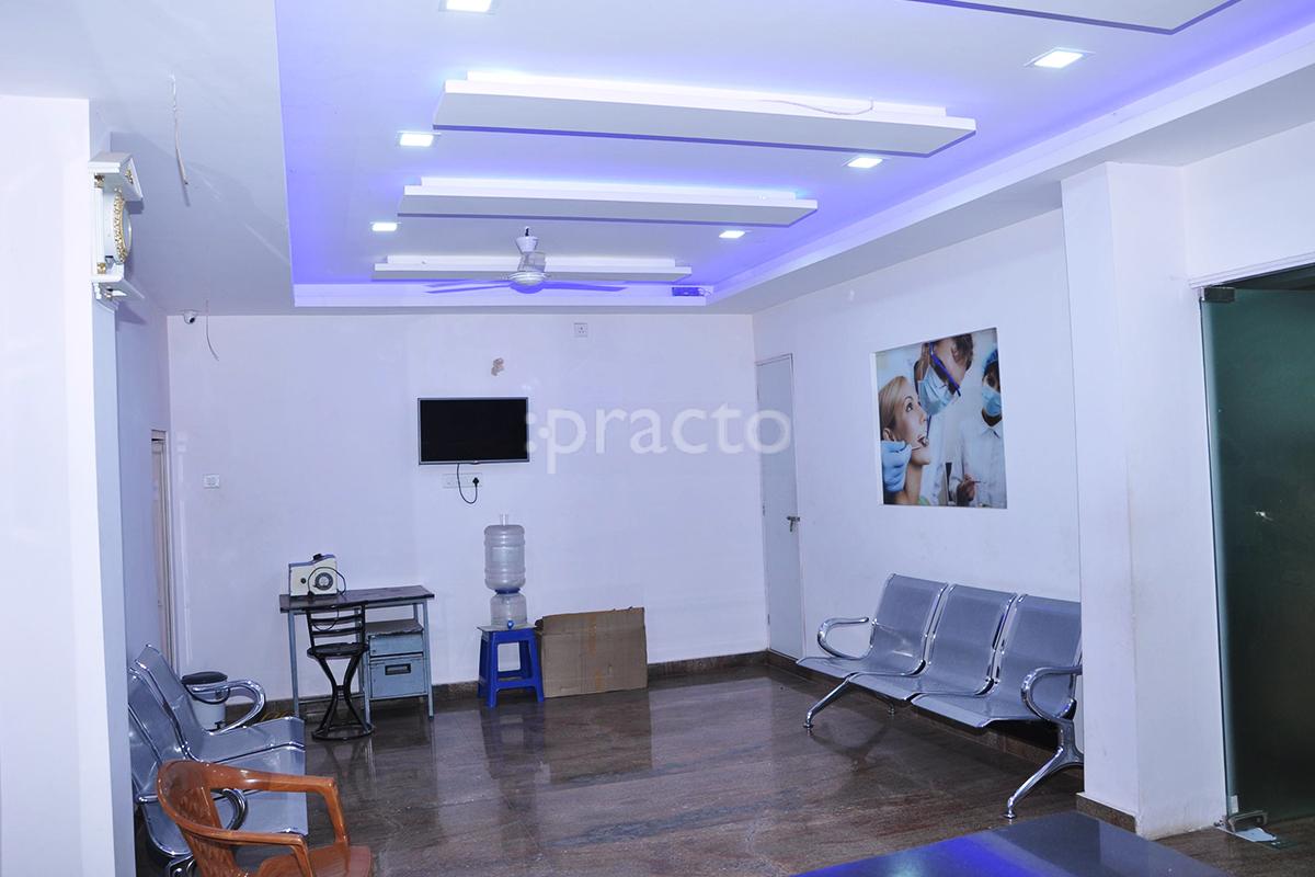 Waiting Area at Dr. Chahal Aesthetic Clinic Koramangala 8 Block Bangalore