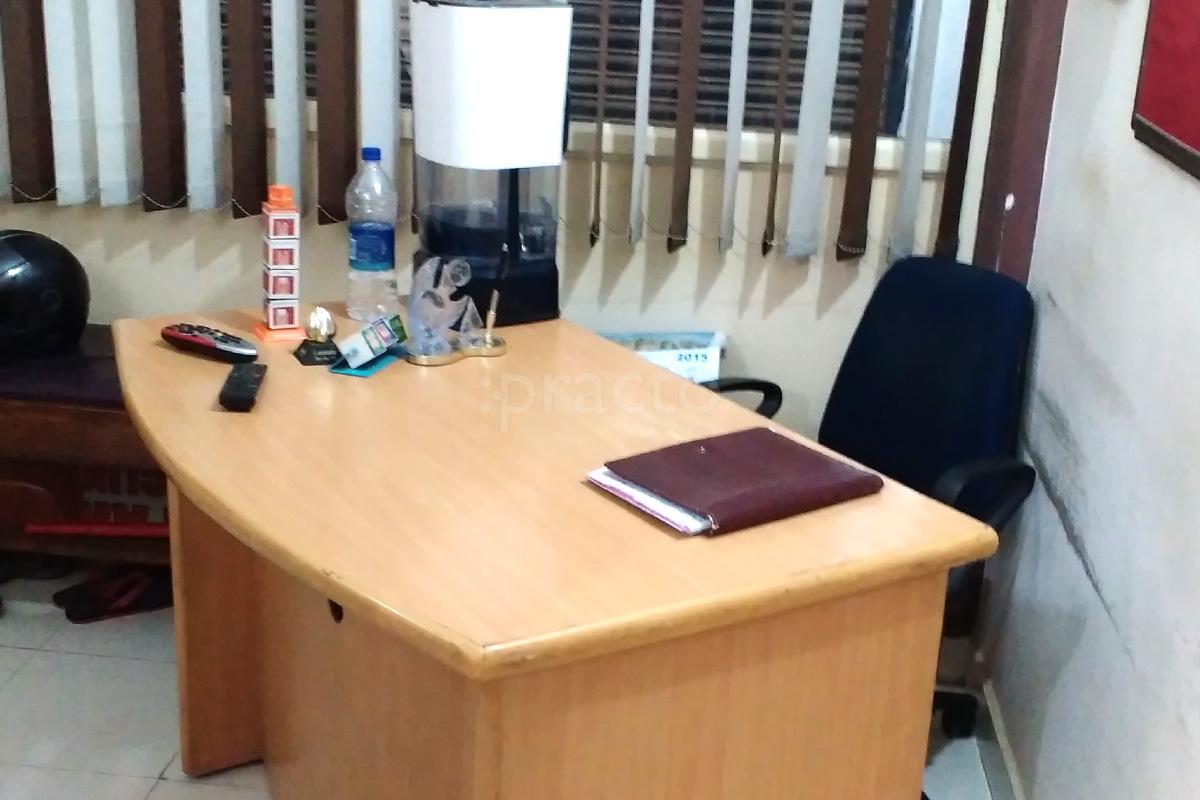 Reception at Dr. Dwivedi's Multispeciality Dental Clinic Baghmugalia Bhopal