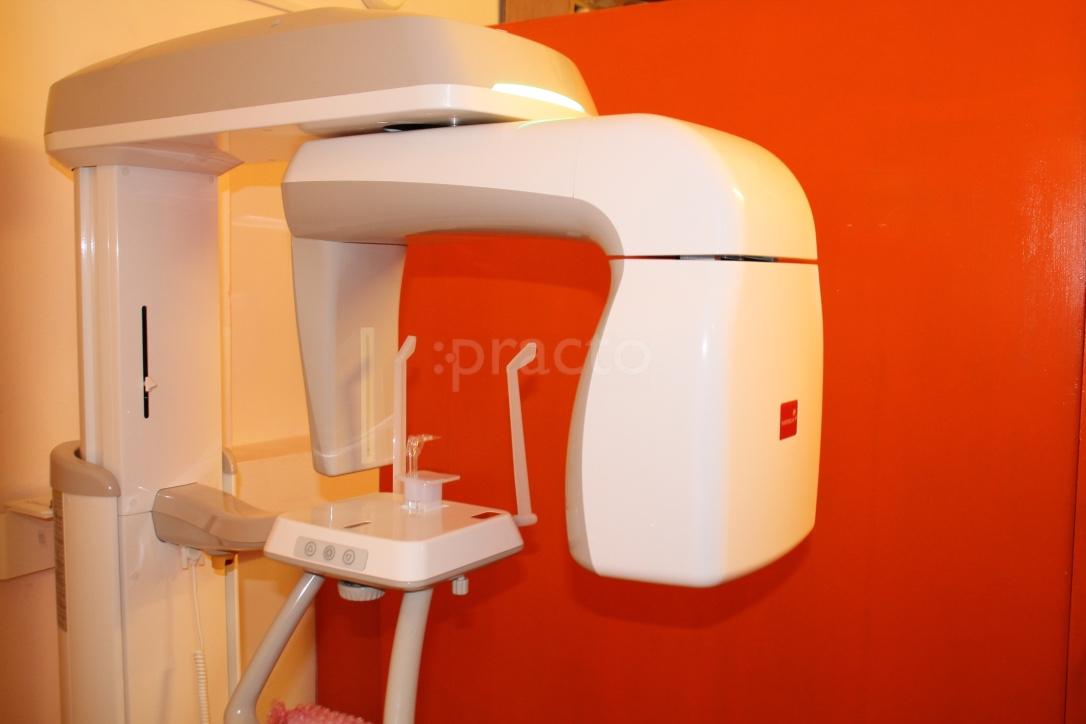 Services at Dr. Gagan Sabharwal's Clinic Naraina Vihar Delhi
