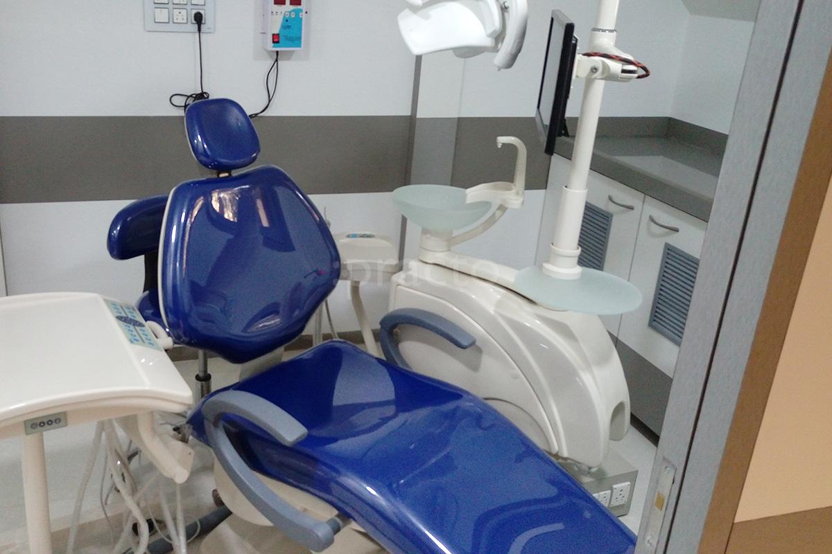 OPD/Ward at Dr. Gala's Dental Clinic & Implant Centre Mulund West Mumbai