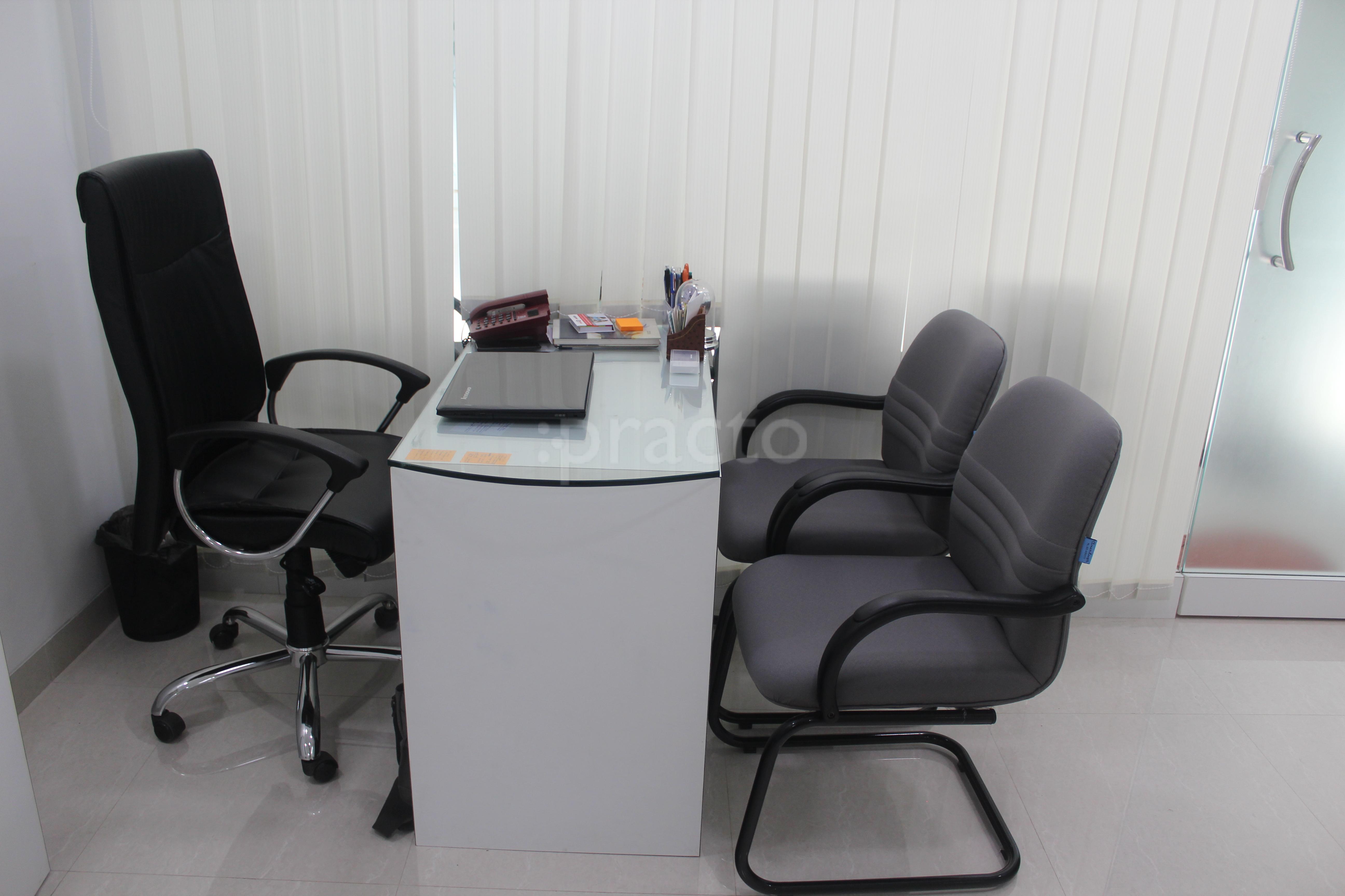 Consultation Room at Gemani Dental Care Peddar Road Mumbai