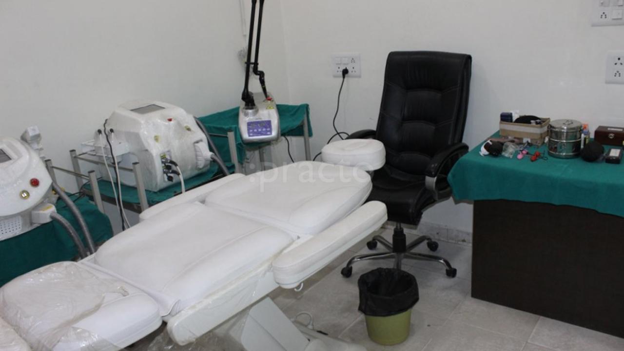 Labs at Dr. Hair Mansarovar Jaipur