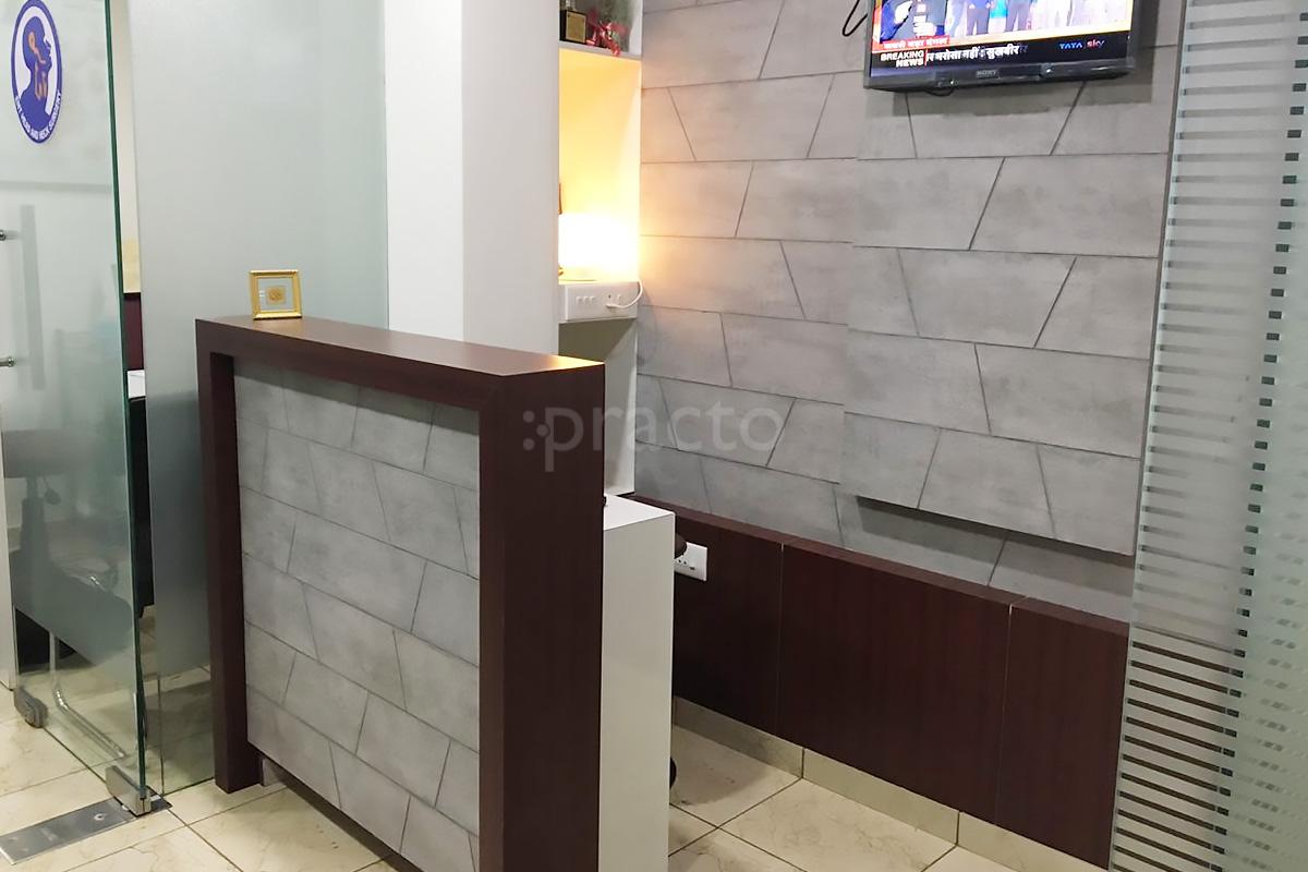 Reception at Dr. Handa ENT & Allergy Clinic DLF Phase IV Gurgaon