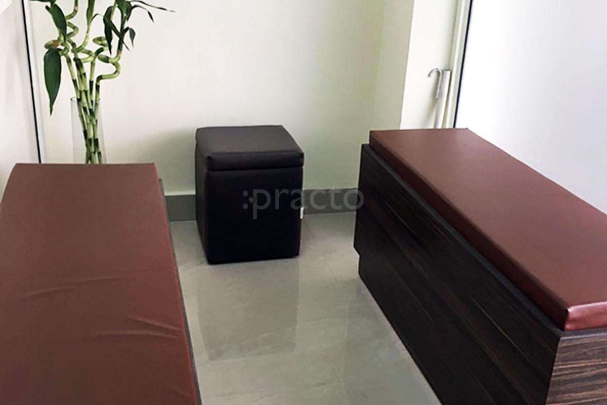 Waiting Area at Dr Harveena's Clinic - Homoeopathic Care Palam Vihar Gurgaon