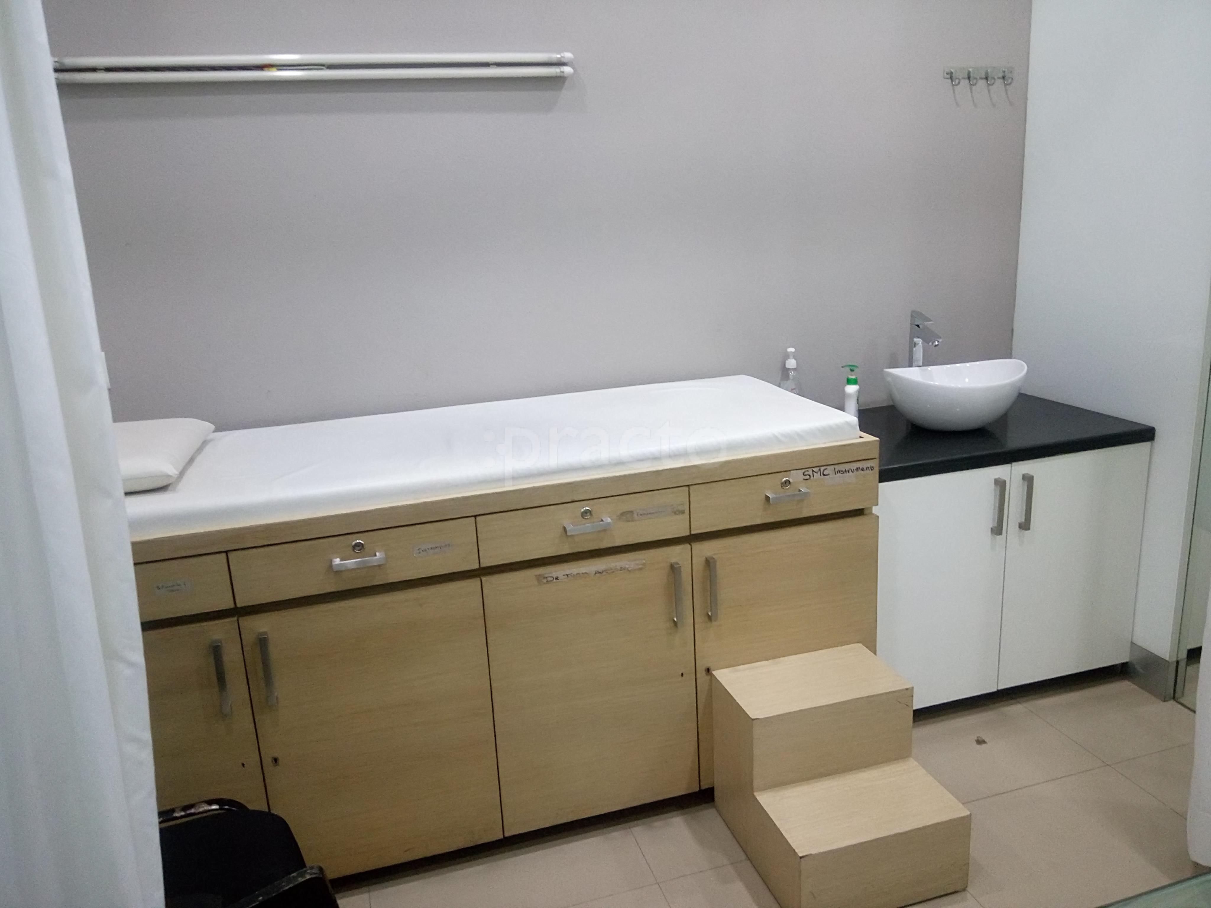 Equipment Area at Aska Aesthetic Clinic Bandra West Mumbai