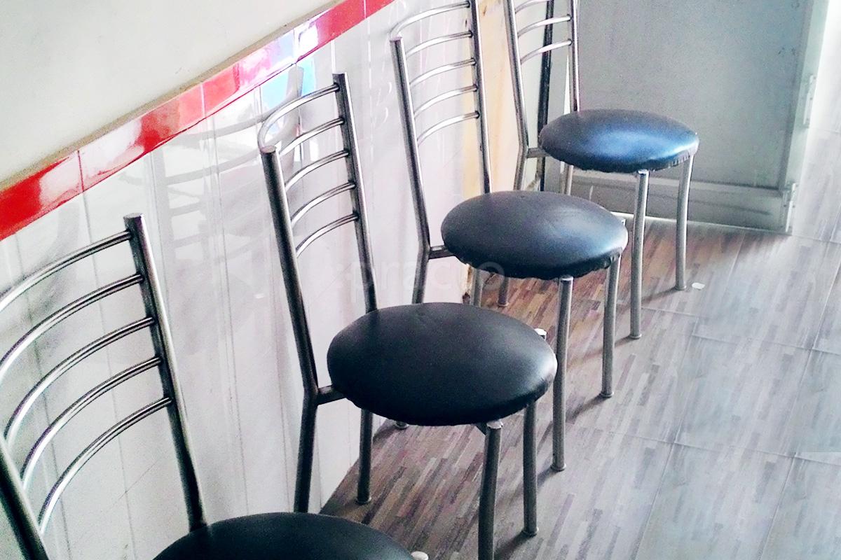 Waiting Area at Dr. Khanna Dental Clinic Assi Varanasi