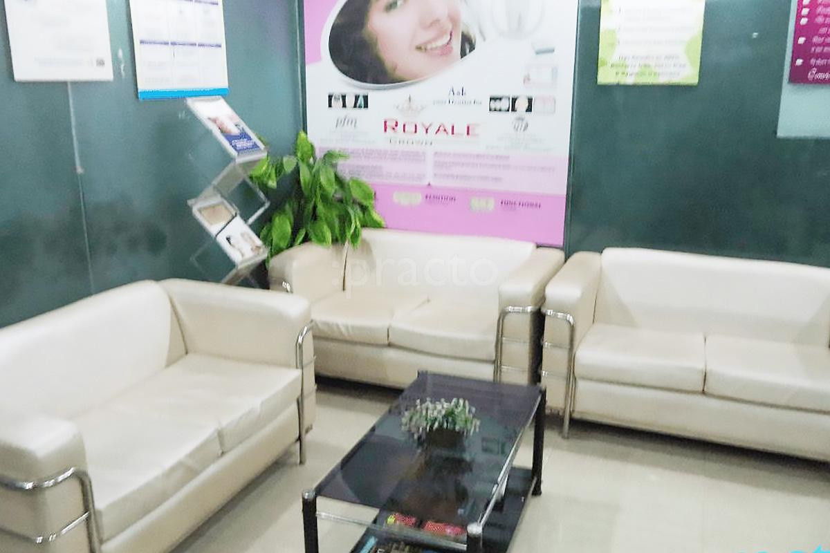 Waiting Area at Dr. Kukreja's Super Speciality Dental Centre Pitampura Delhi