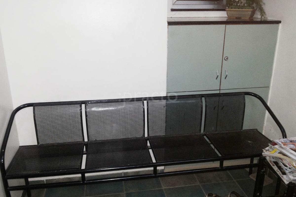 Waiting Area at Dr. Maheshwari's Dental & Polyclinic Kondhwa Pune