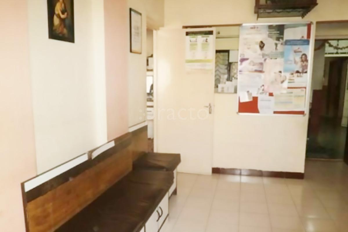 Waiting Area at Dr. Manish Bajpayee Clinic Kondhwa Pune