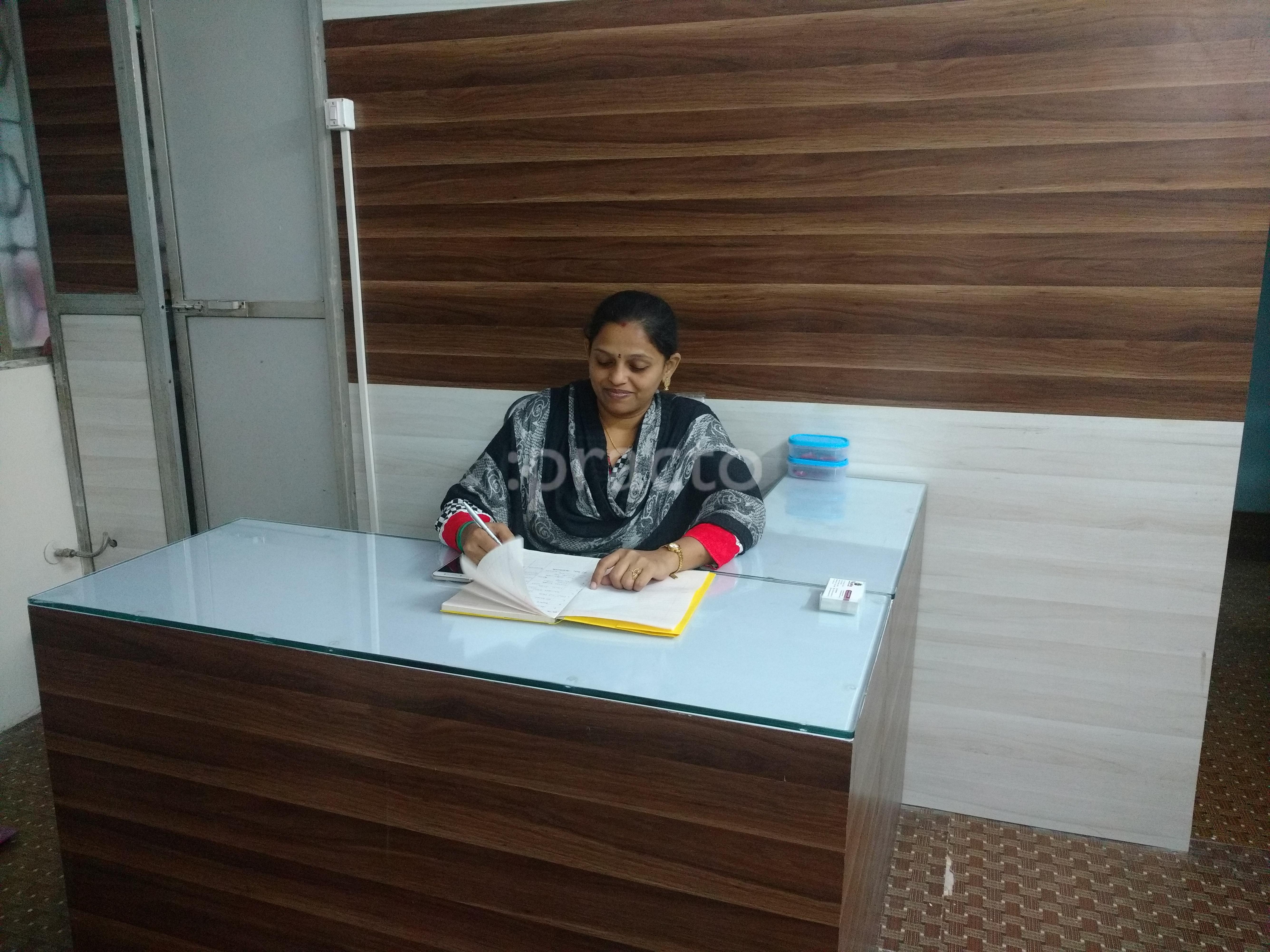 Reception at Dr. Maulik Shah's Vatsalya Child's Clinic Malad West Mumbai