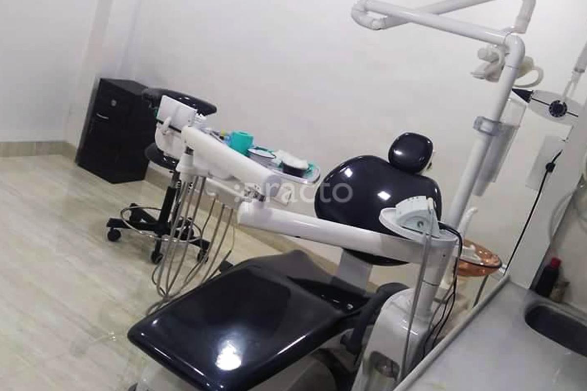 OPD/Ward at Dr. Mehtaa's Dental Clinic Santacruz West Mumbai