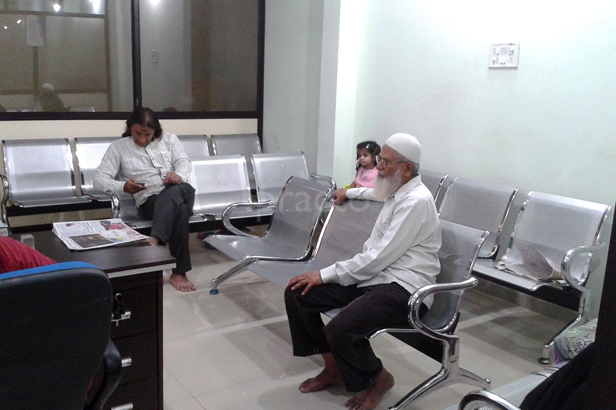 Waiting Area at Dr. Nadim Farooqui's Clinic Khajrana Indore