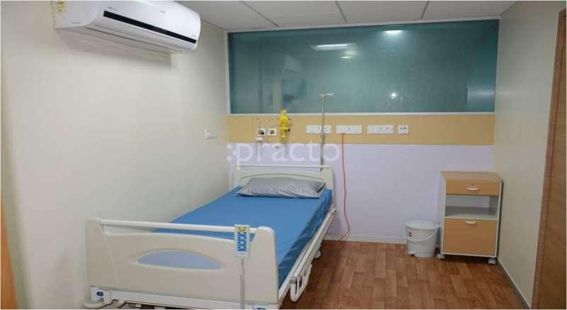 Dr. Niraj Mahajan Clinic Tardeo Mumbai