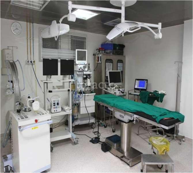 Dr. Niraj Mahajan Clinic Tardeo Mumbai